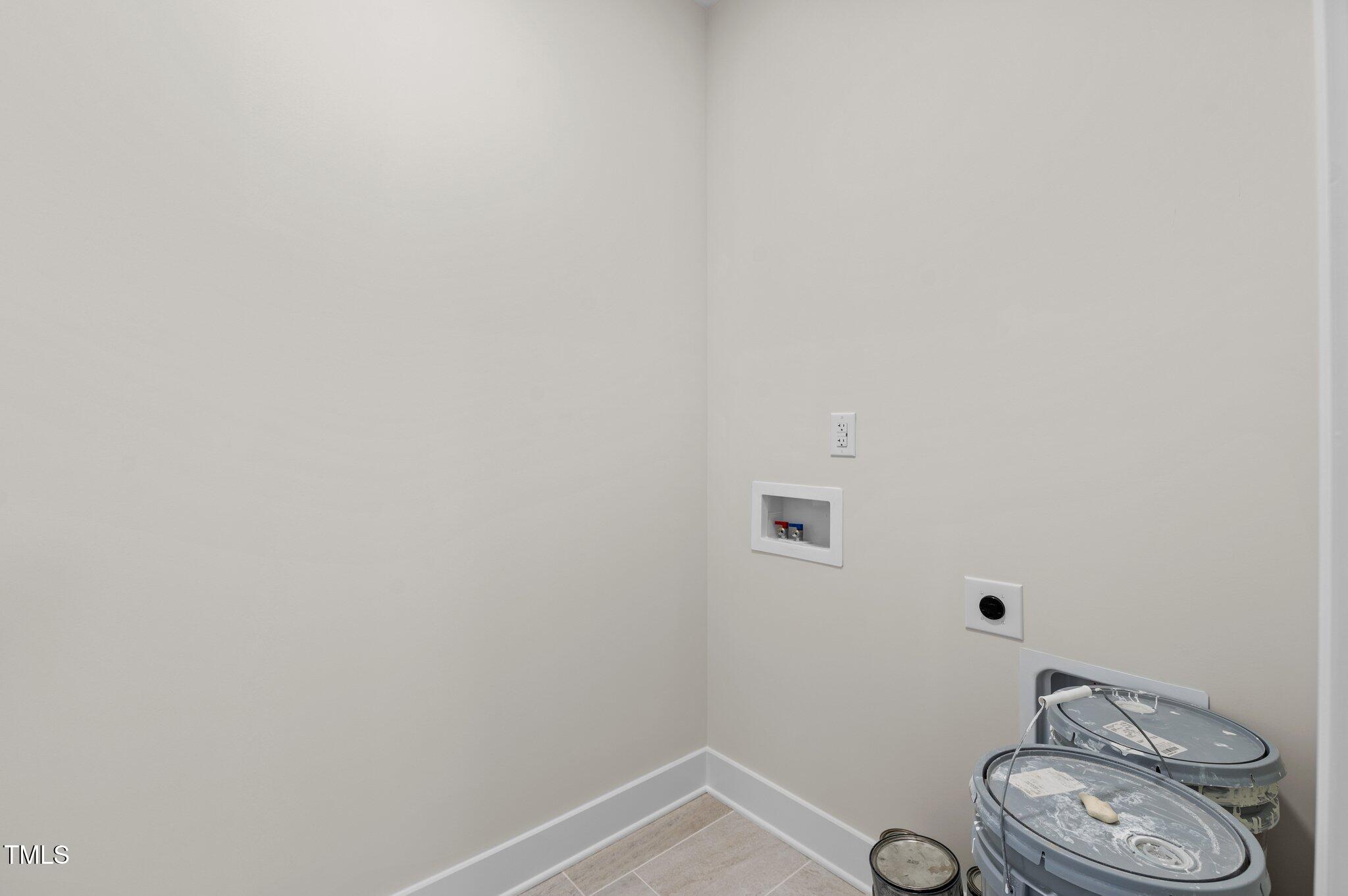 25 Basil Court Property Photo 28
