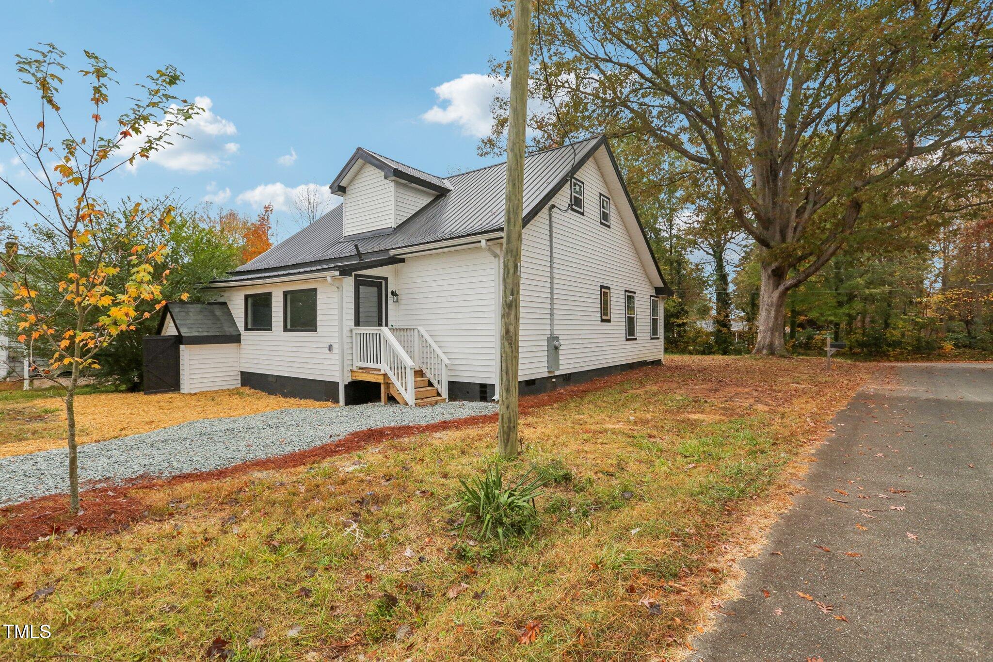 505 Hawfields Road Property Photo 4
