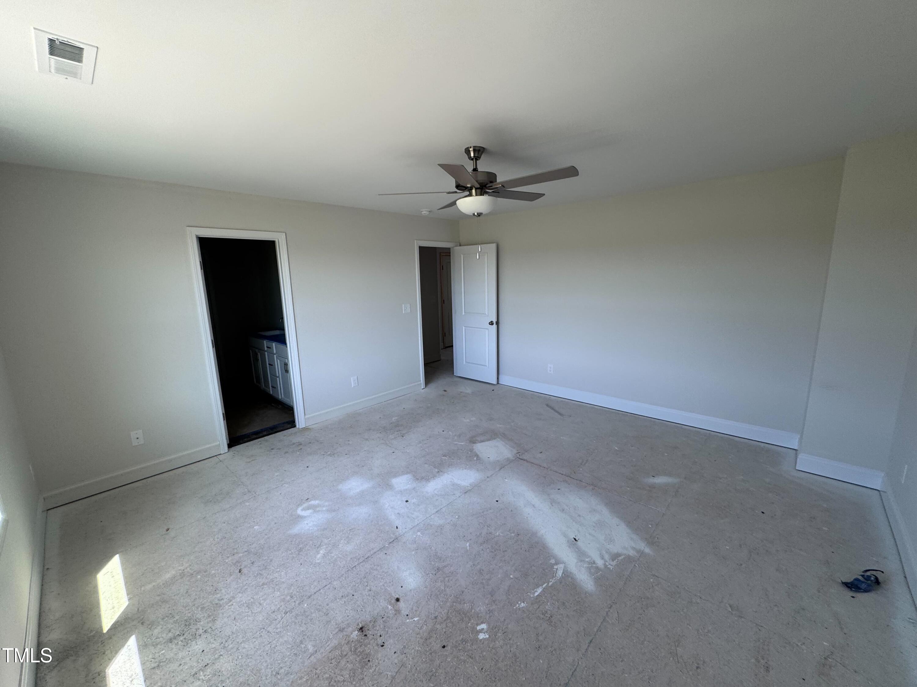195 Sawyer Mill Drive Property Photo 4