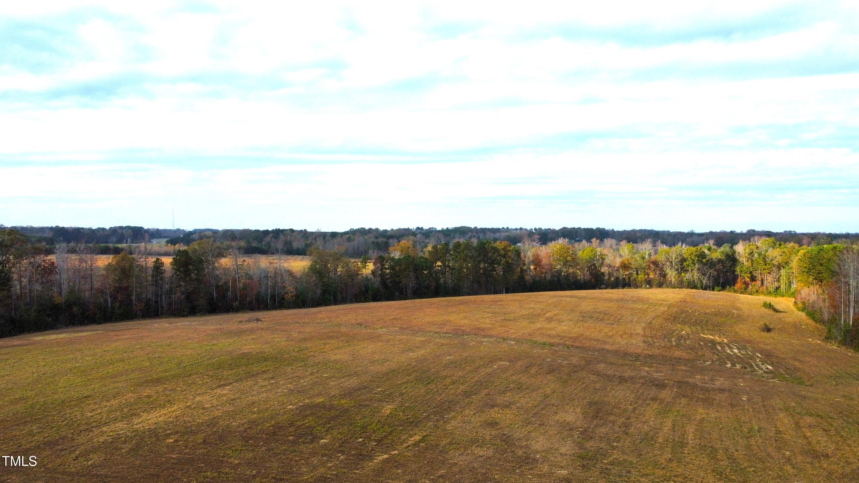 2 Duke Valentine Wynne Road Property Photo 1