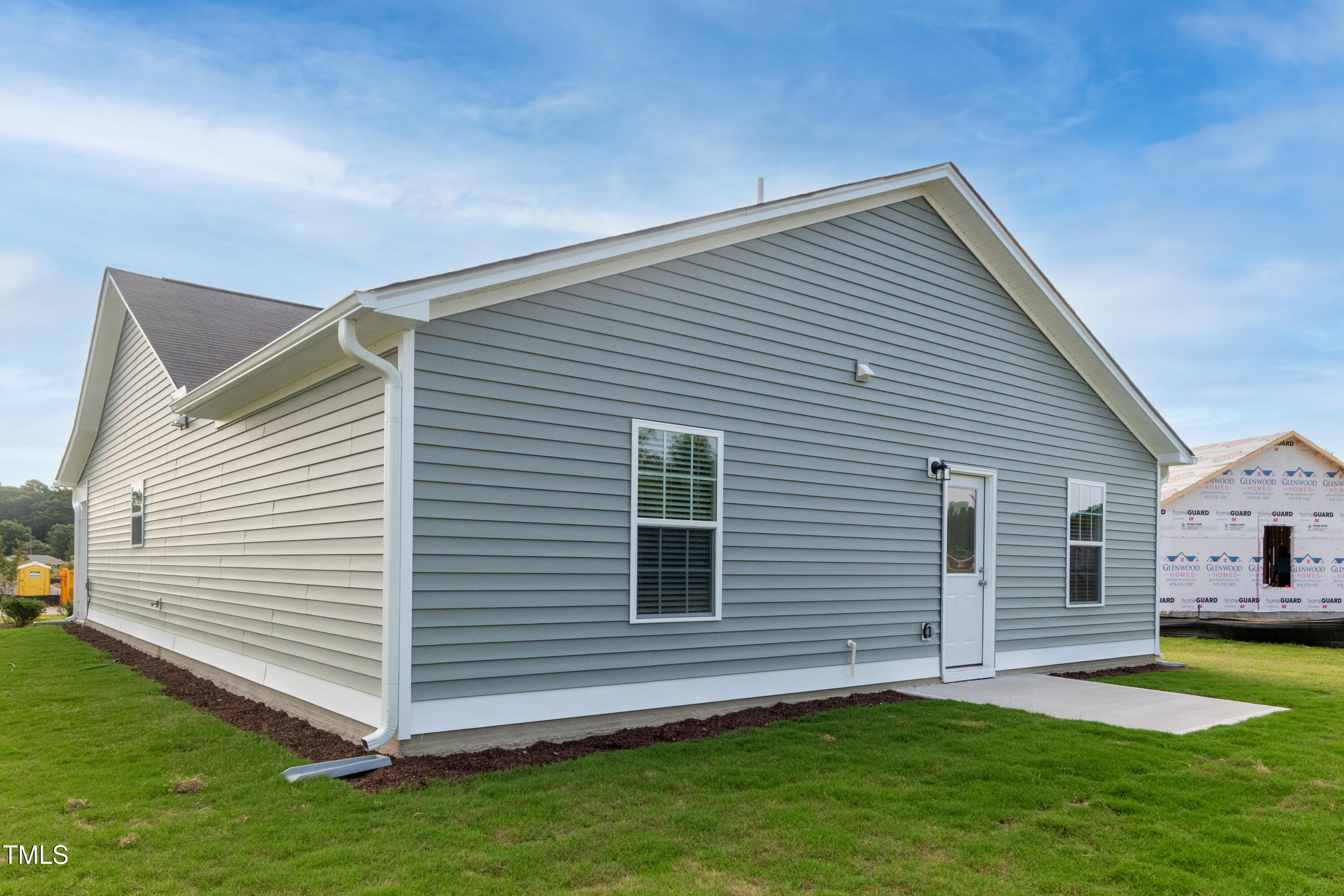 6823 Hardwick Lane Property Photo 2
