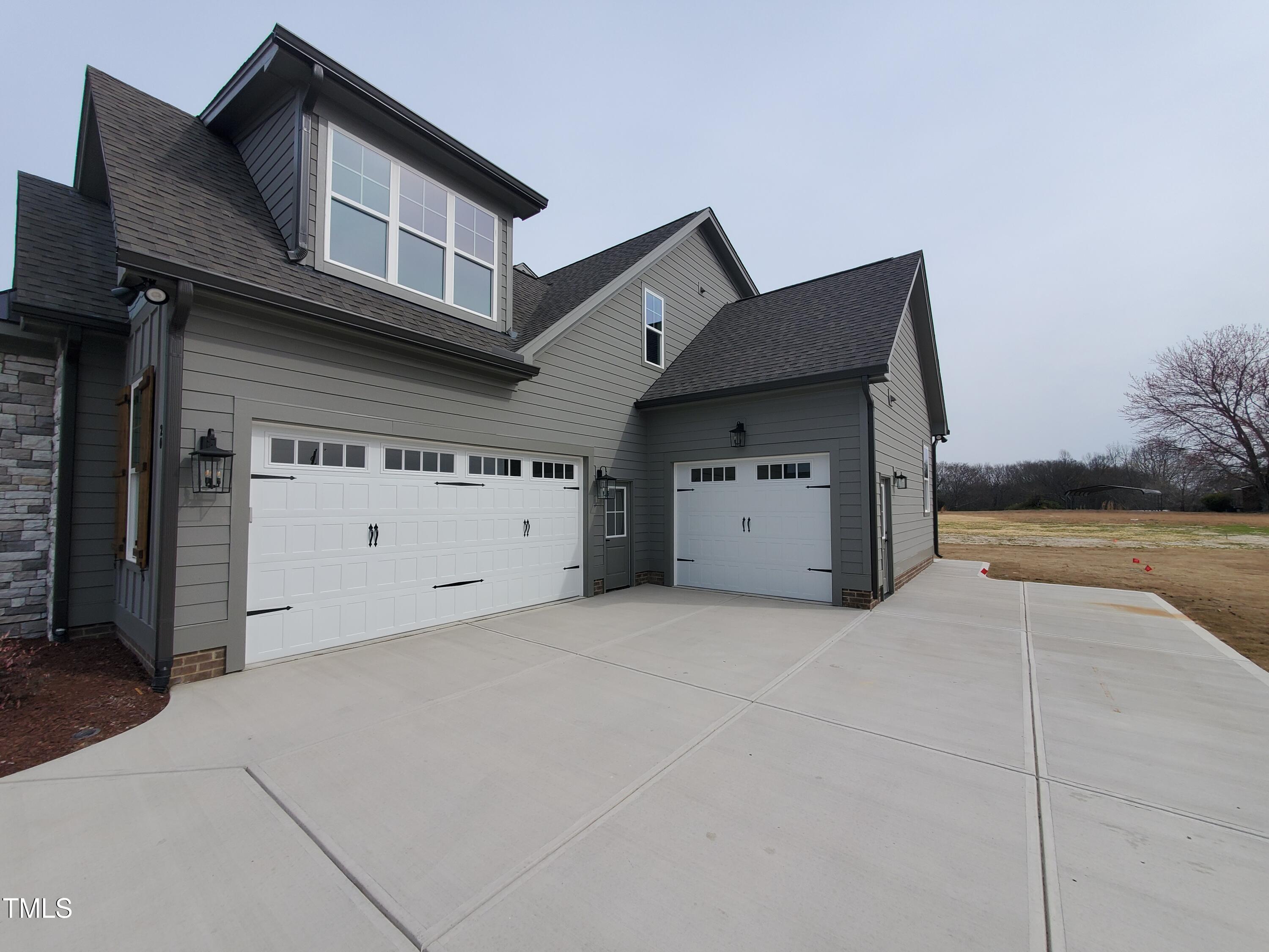 20 Water Willow Lane Property Photo 4