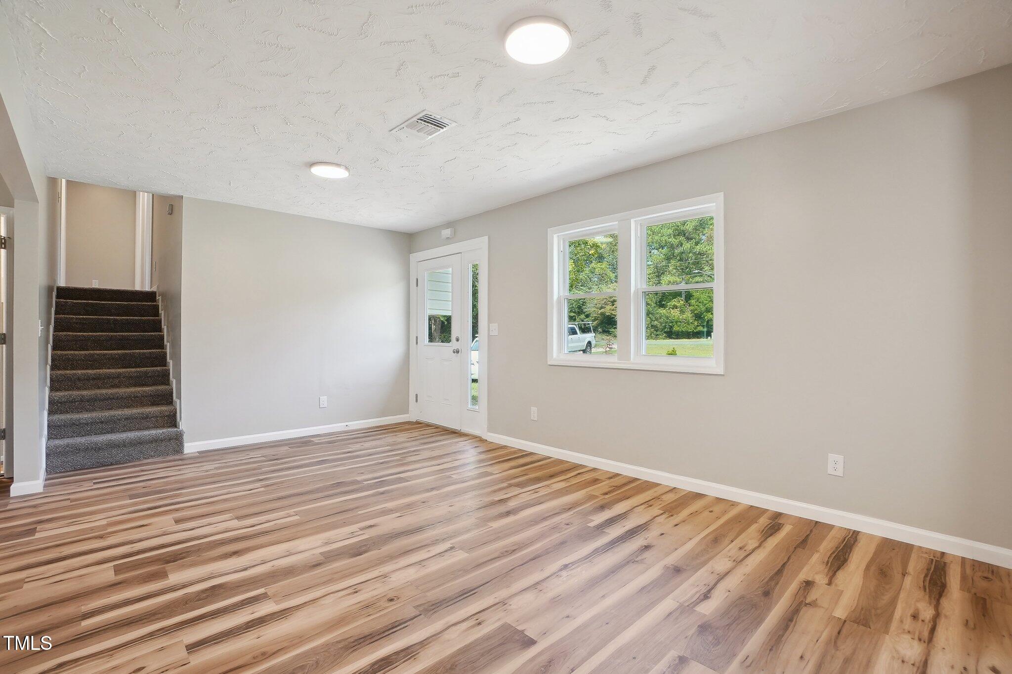 1379 Juniper Lake Road Property Photo 7