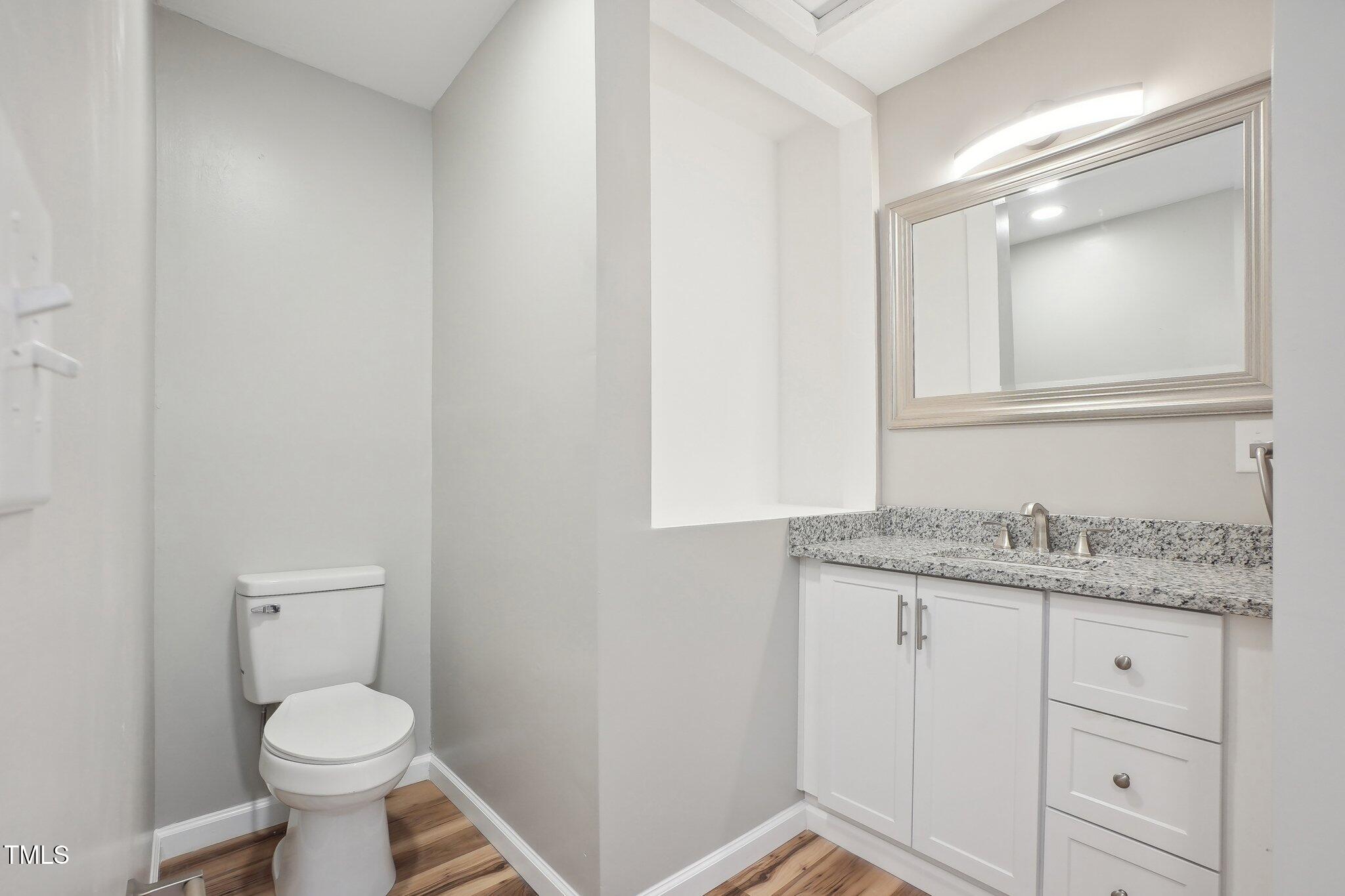 1379 Juniper Lake Road Property Photo 16