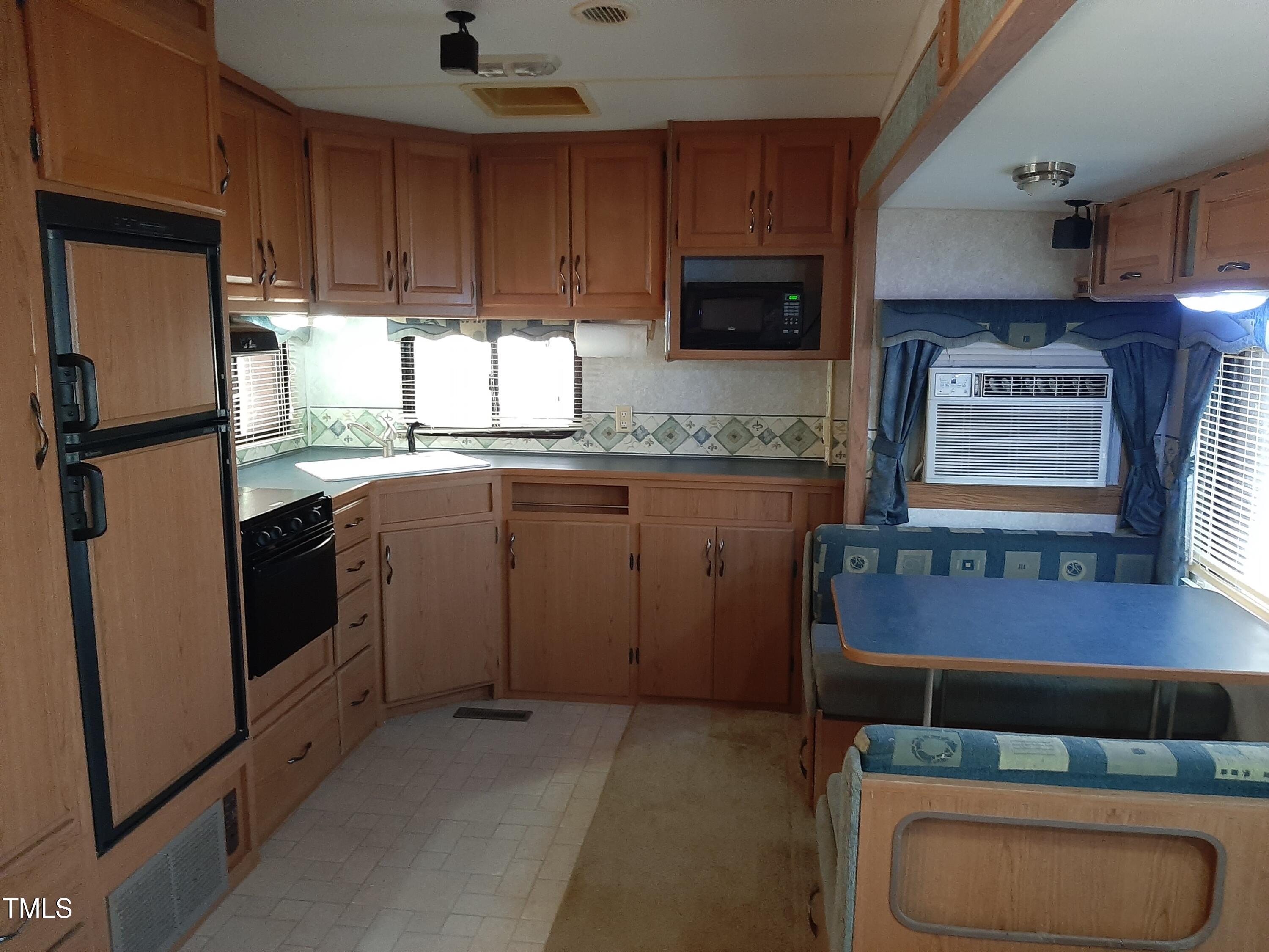 307 Cree Drive Drive Property Photo 11