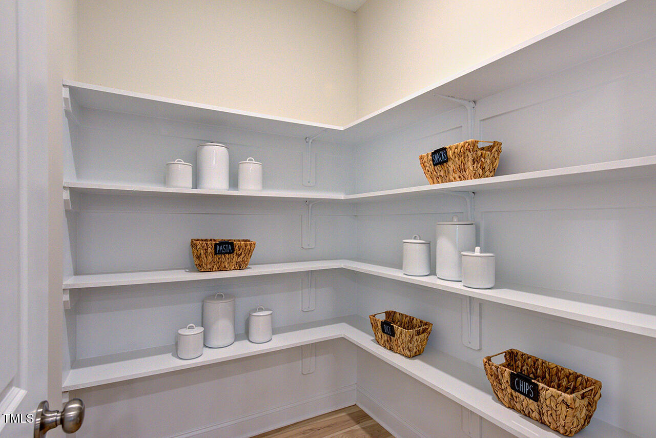 904 Delano Drive Property Photo 18