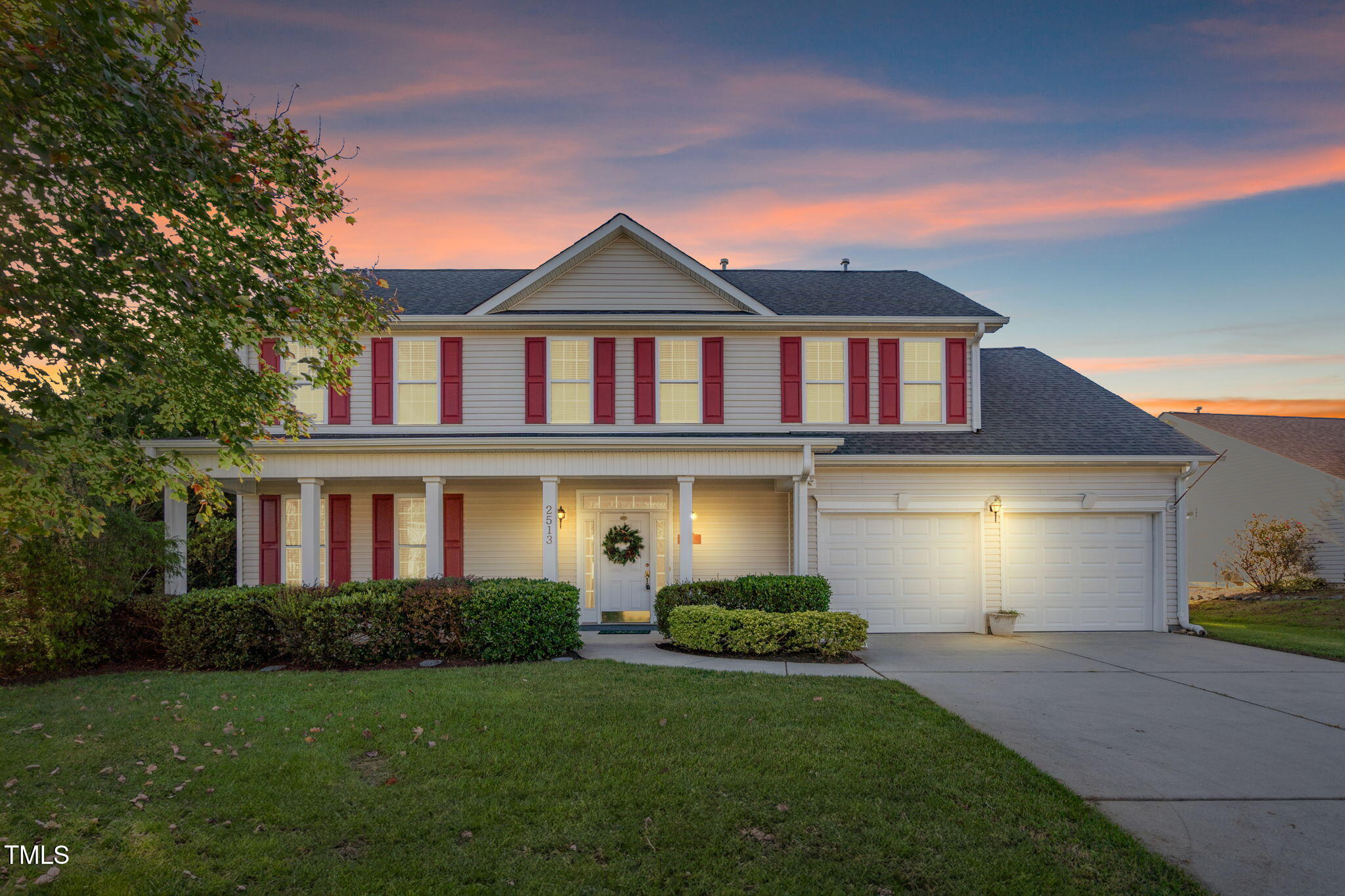 2513 Pepperstone Drive Property Photo