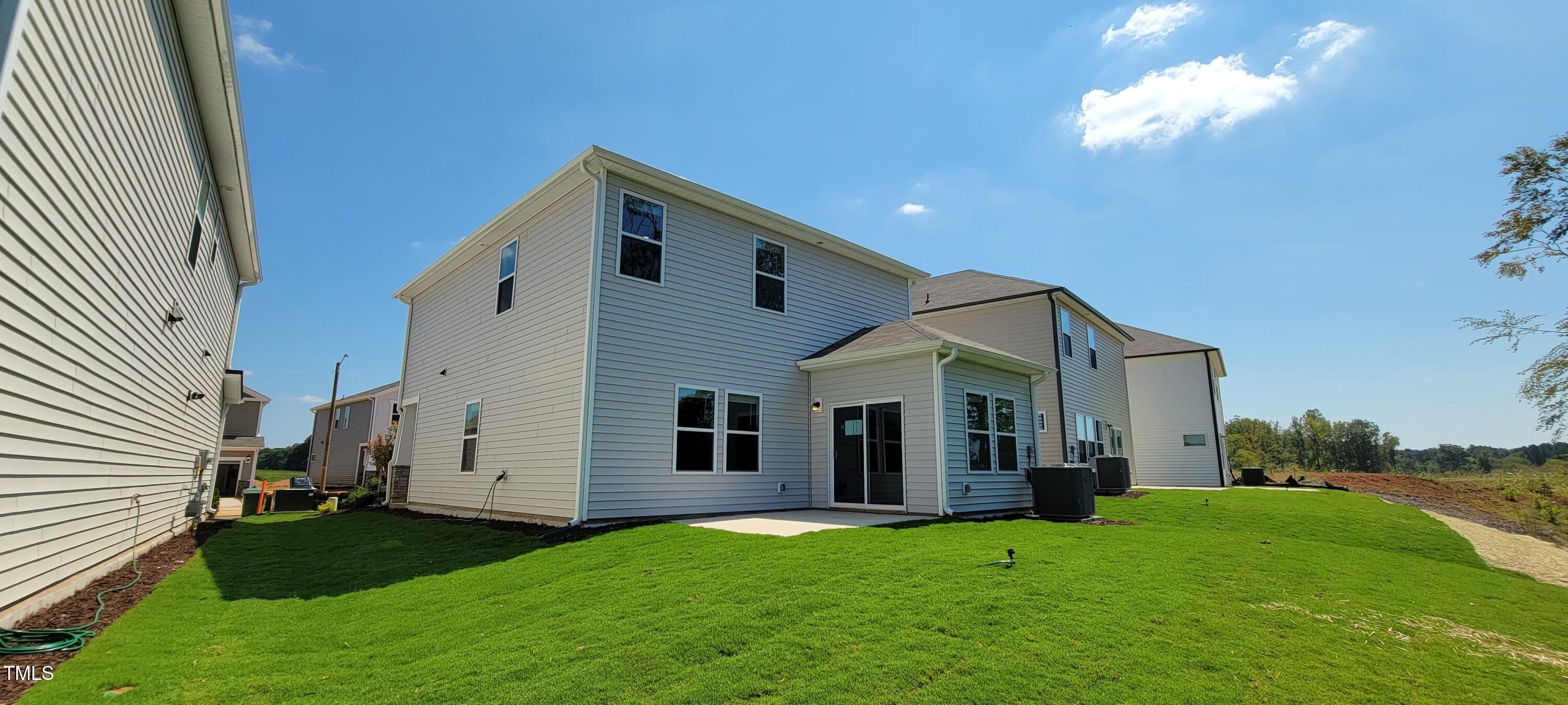 1071 Cherry Stem Road Property Photo 3