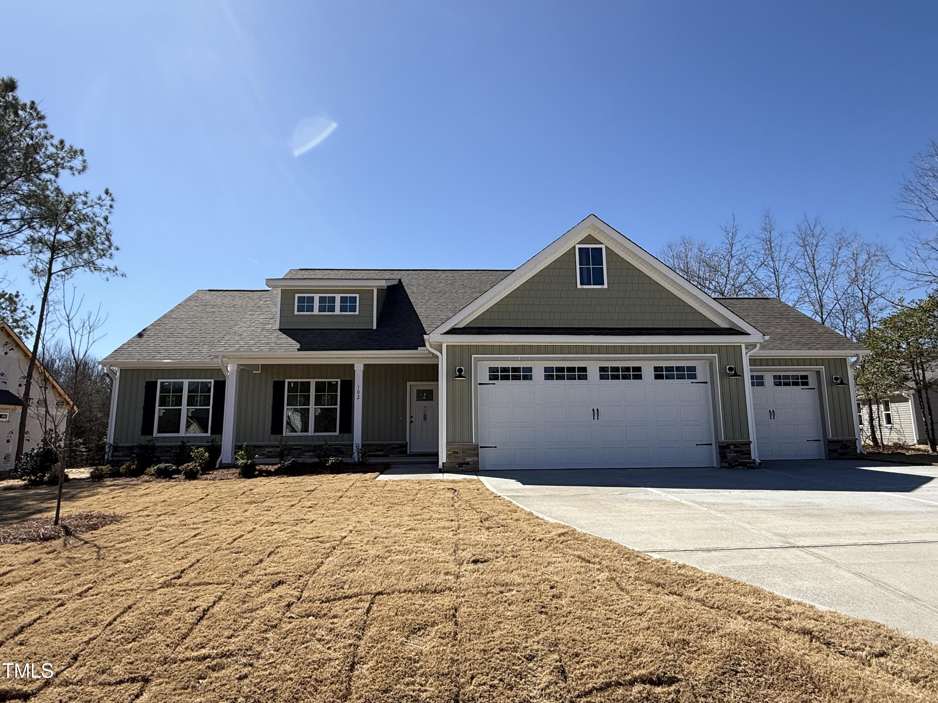 102 Roma Gora Court Property Photo