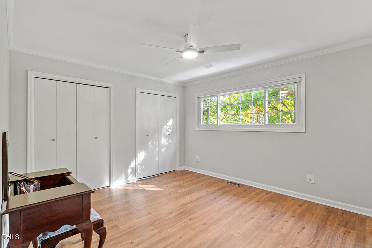 3738 Yorktown Place Property Photo 24