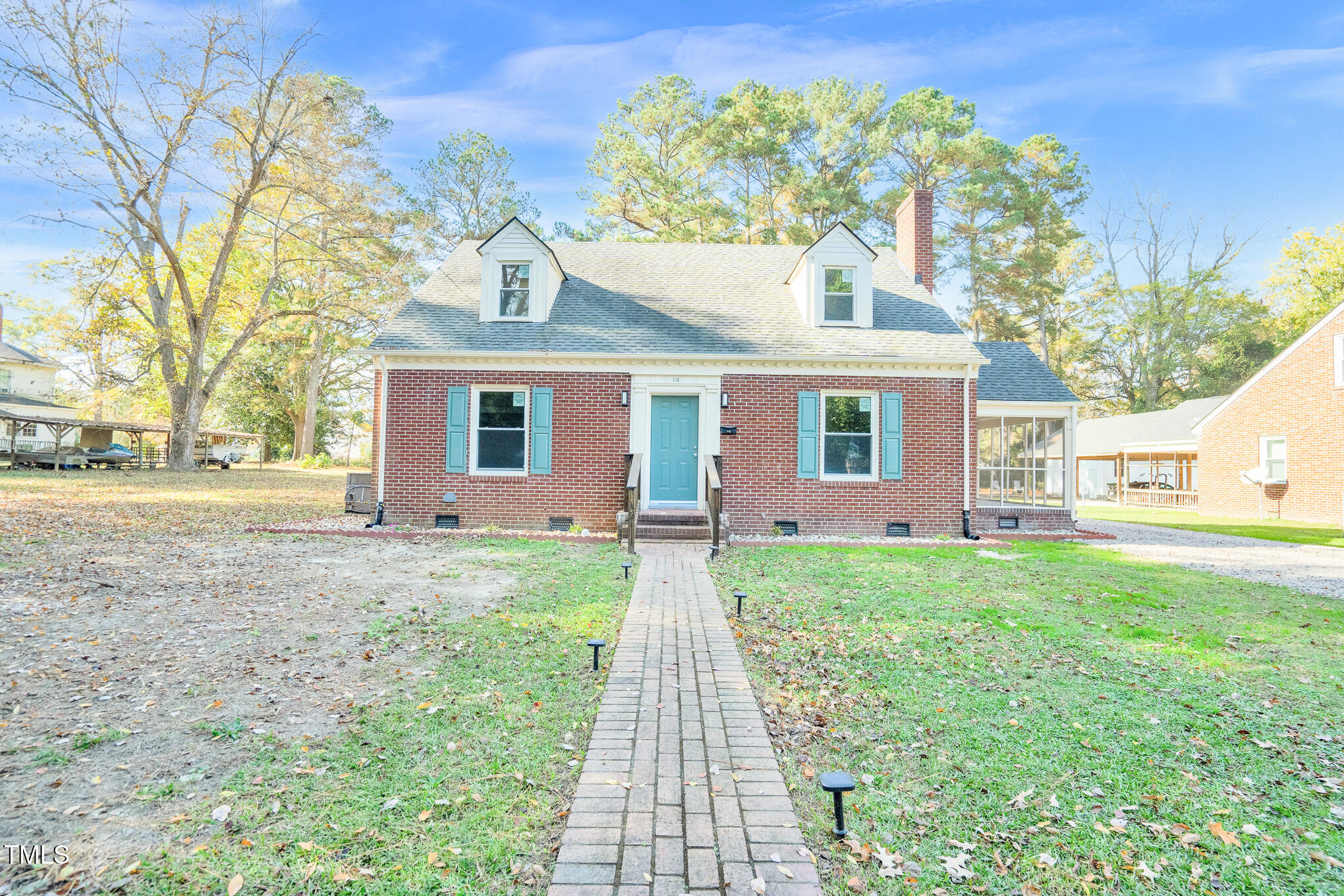 114 Overstreet Drive Property Photo