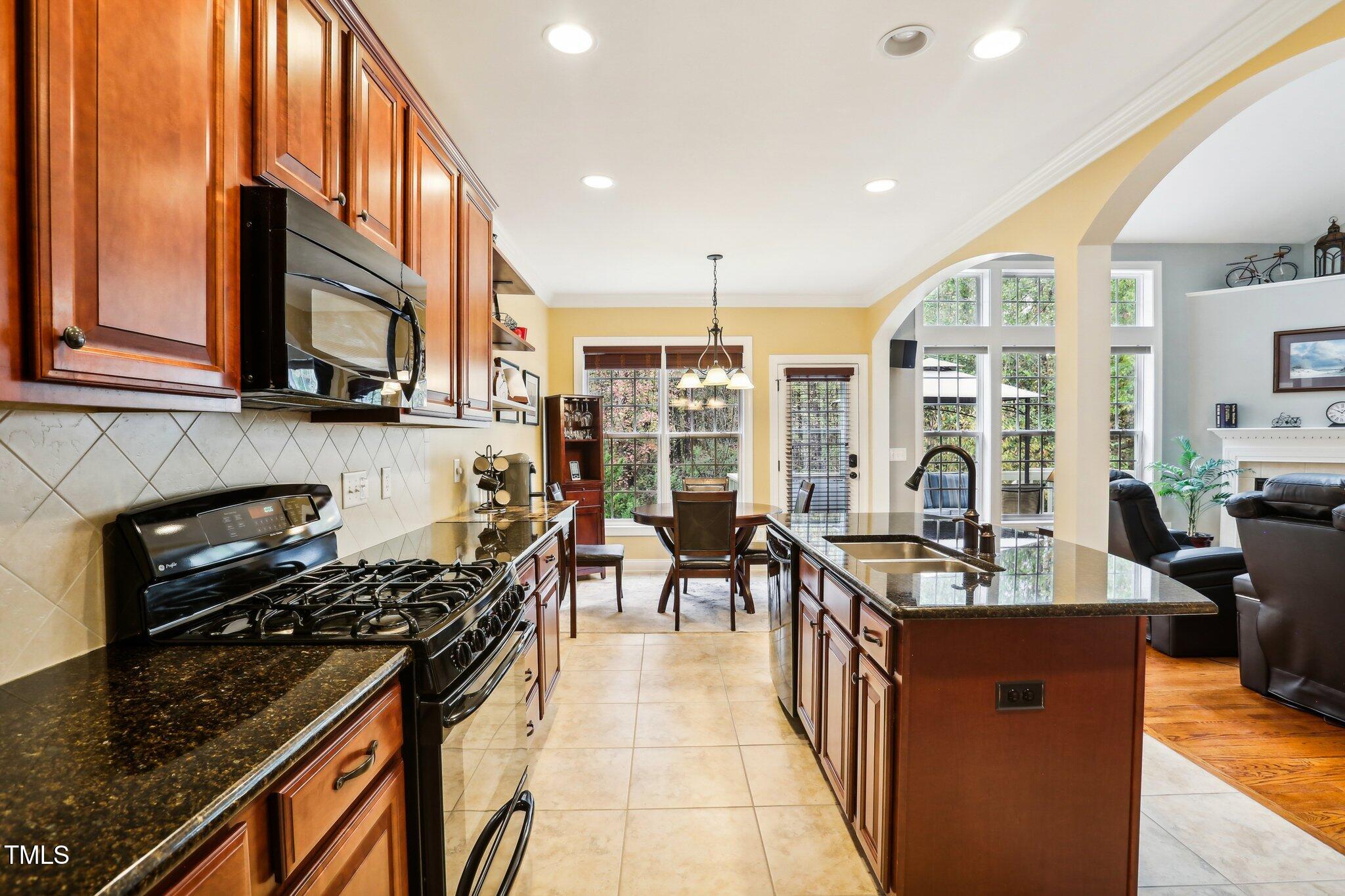 1508 Bellenden Drive Property Photo 12