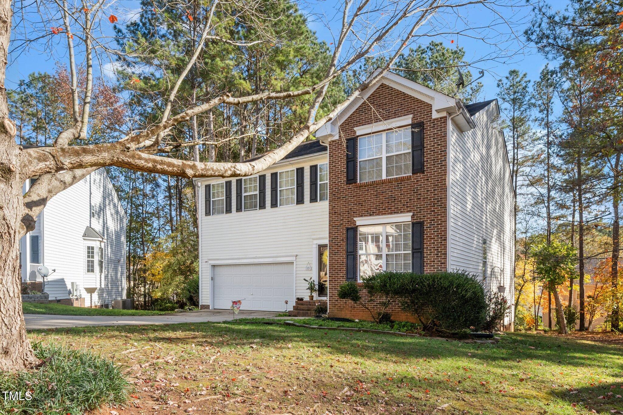 104 Full Moon Court Property Photo 3