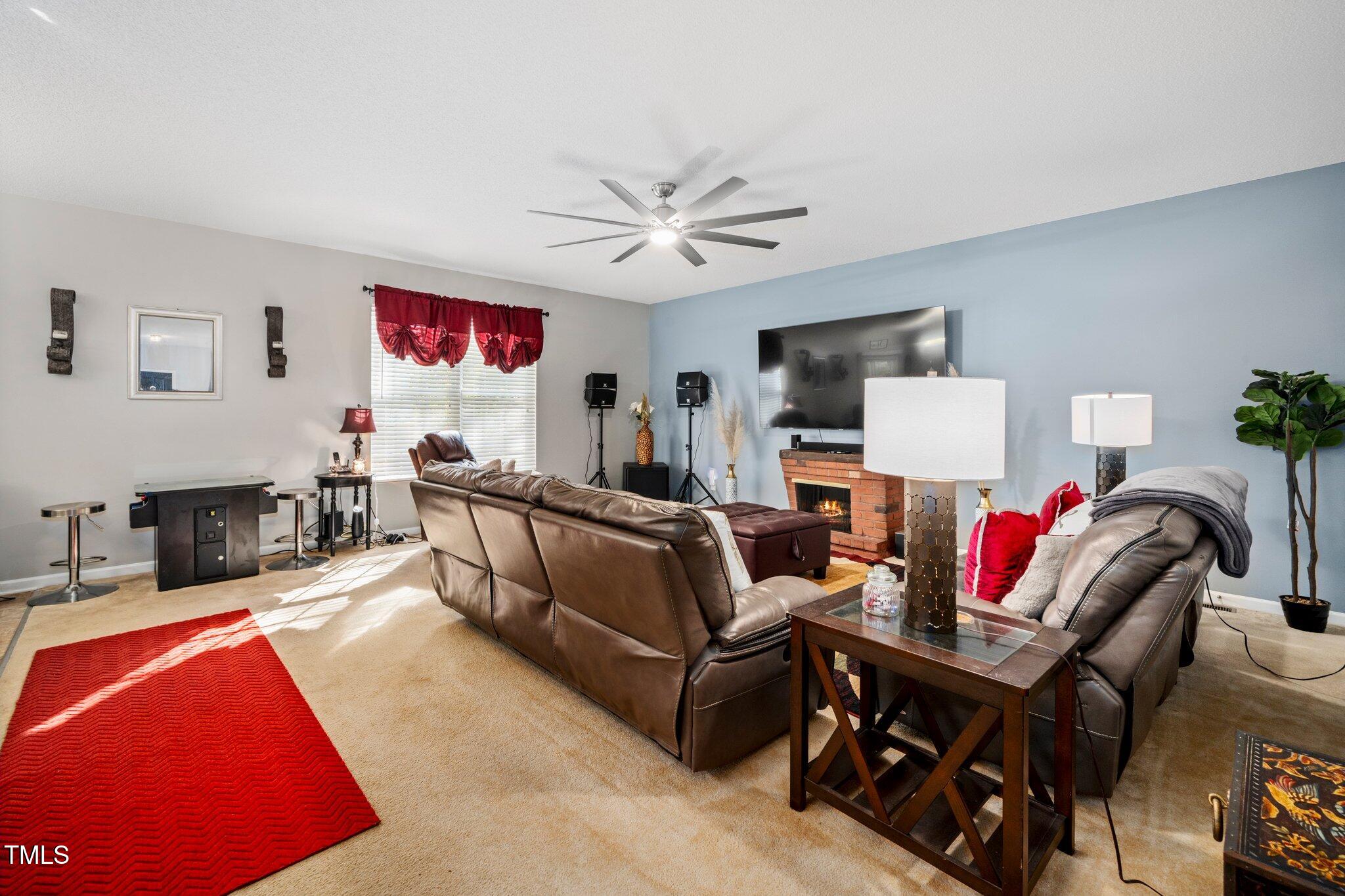 104 Full Moon Court Property Photo 12