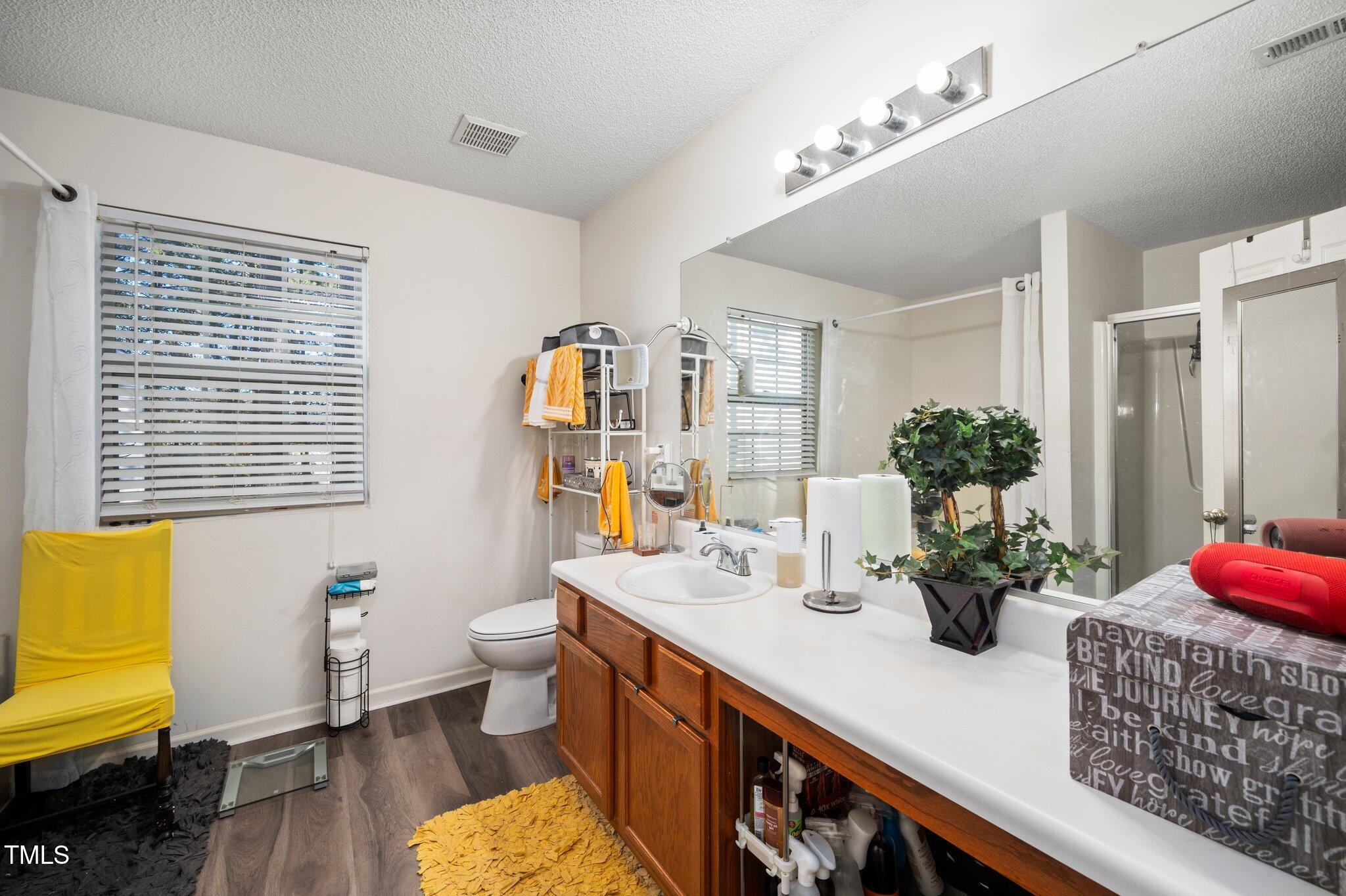 104 Full Moon Court Property Photo 26