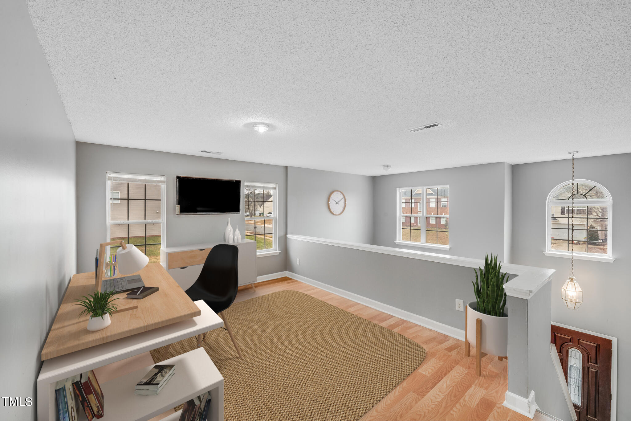 7633 Shiny Meadow Lane Property Photo 12