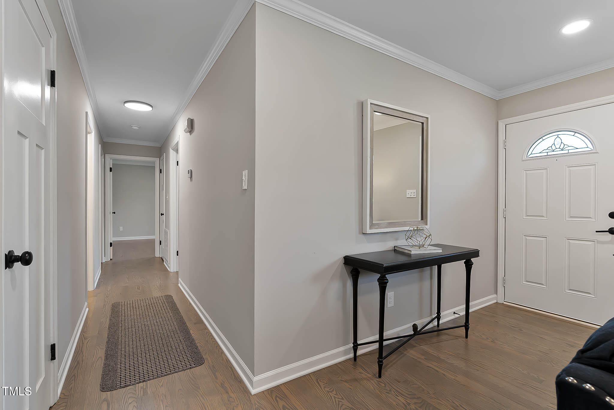 2704 Ross Road Property Photo 5