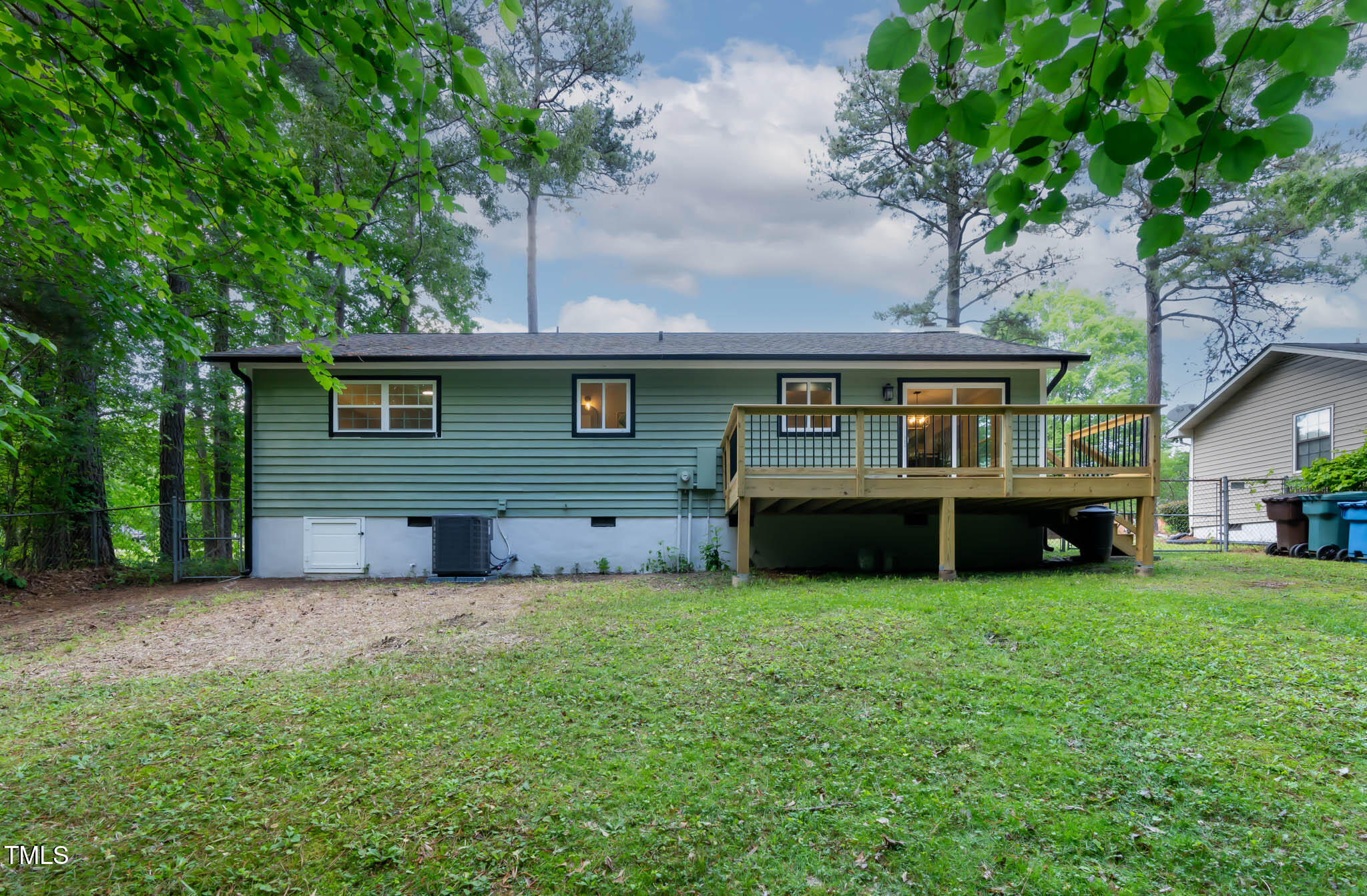 2704 Ross Road Property Photo 22