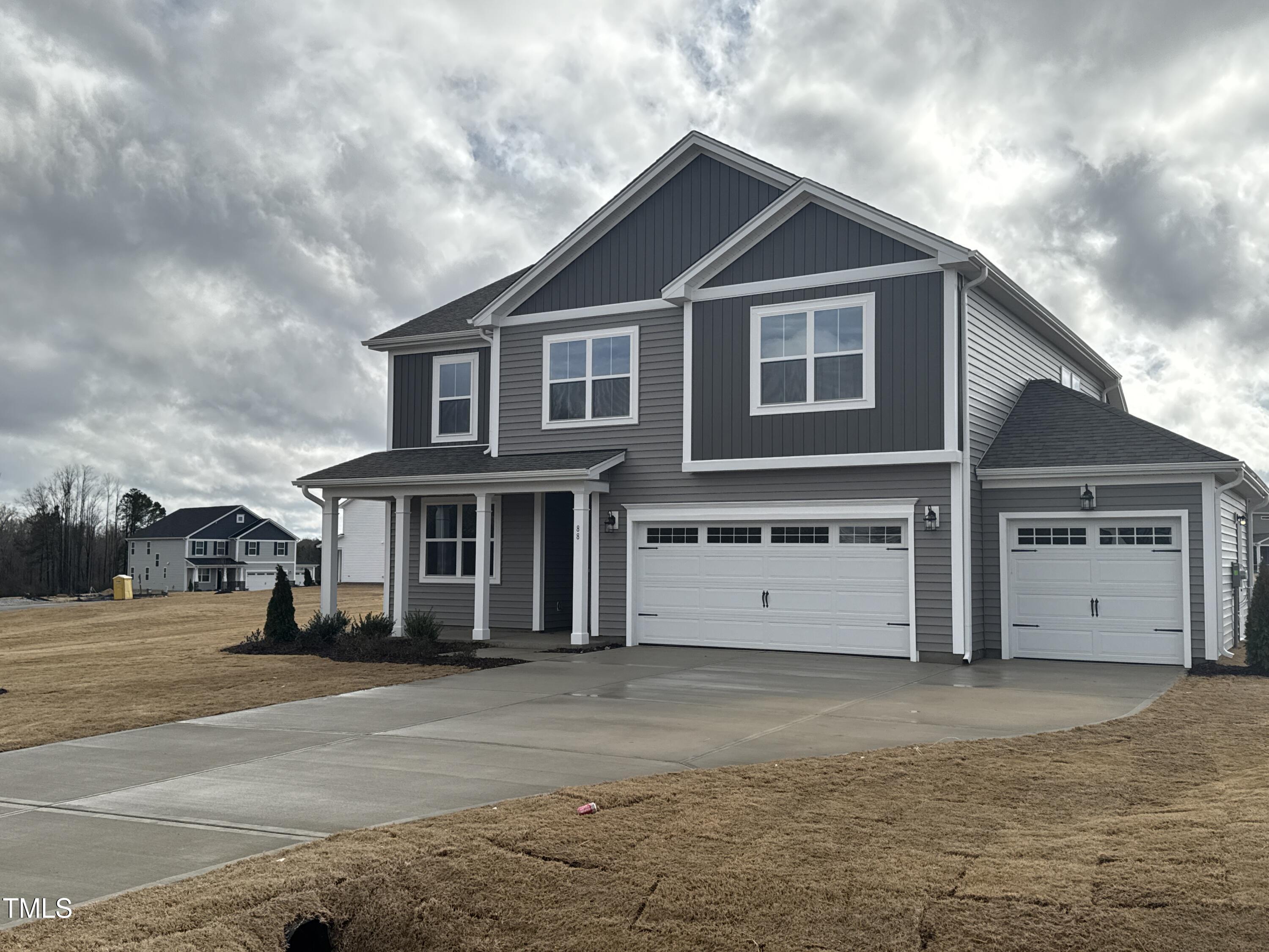 88 Bering Circle Property Photo 2