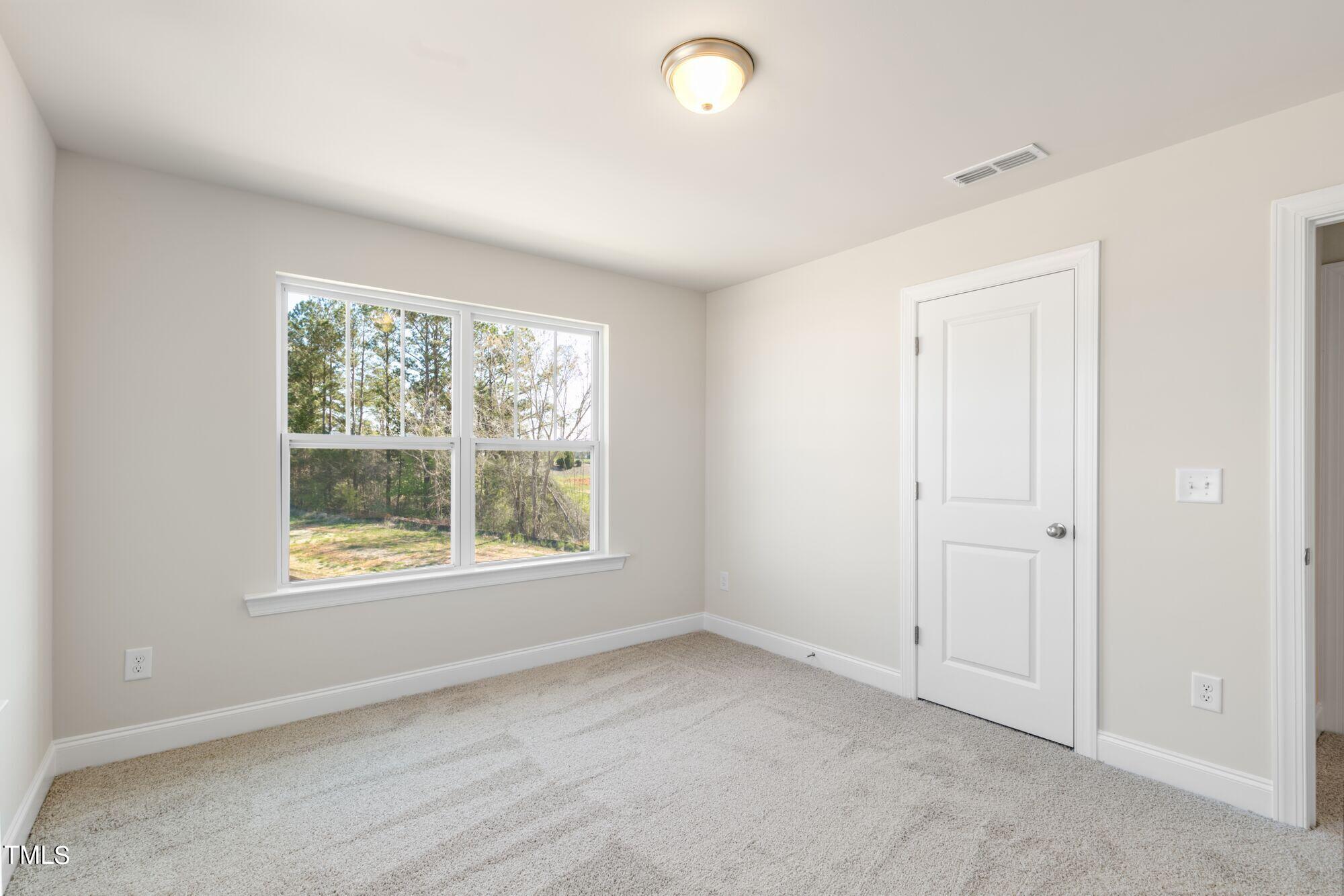 88 Bering Circle Property Photo 9