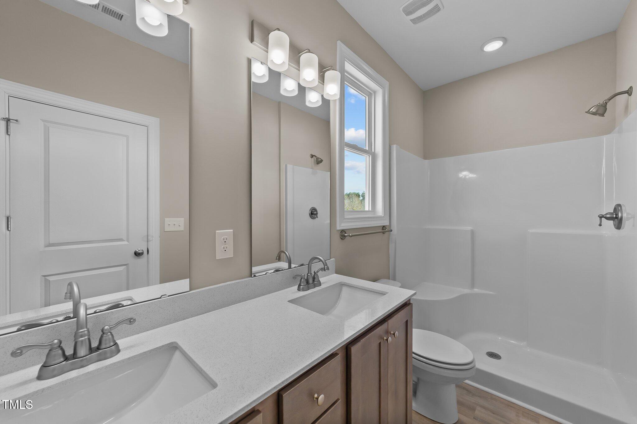 145 Brookhaven Drive Property Photo 13