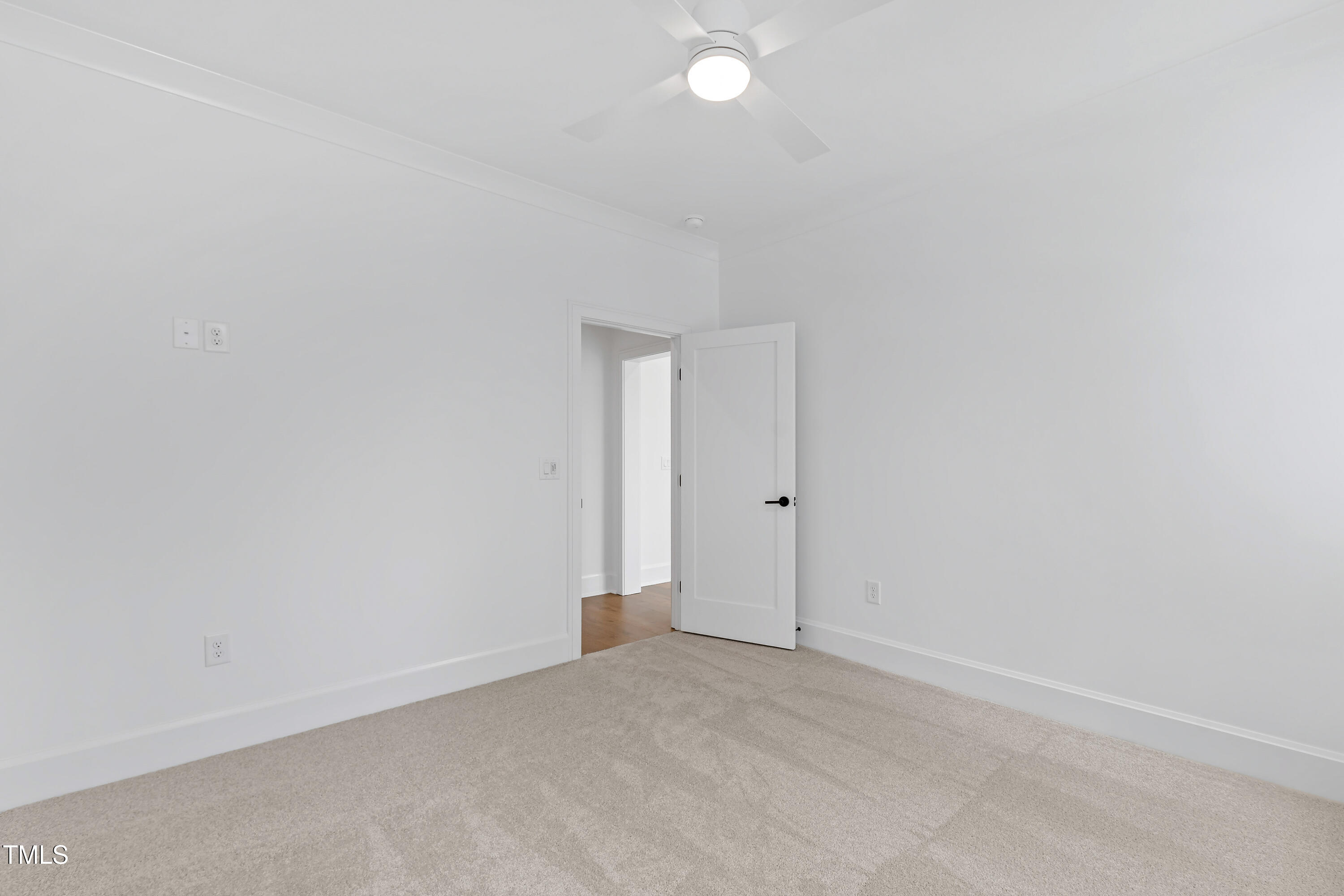 2417 Mayview Road Property Photo 40