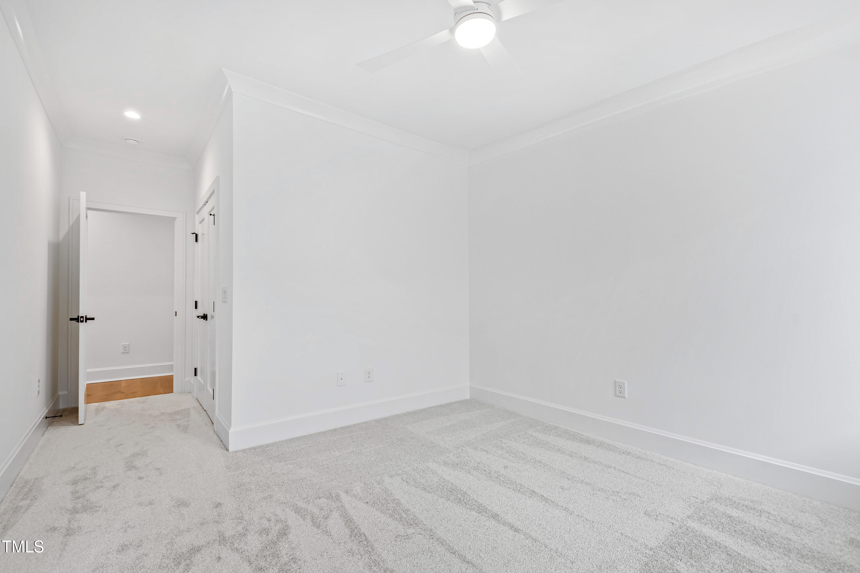 2417 Mayview Road Property Photo 46