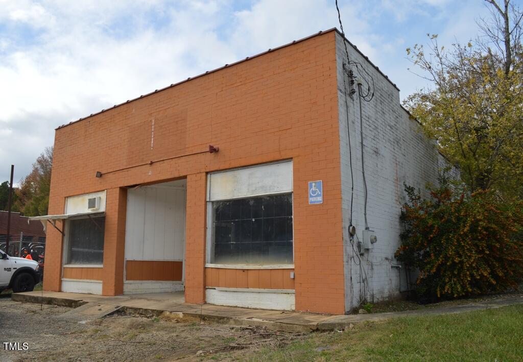 Real Estate Main Image