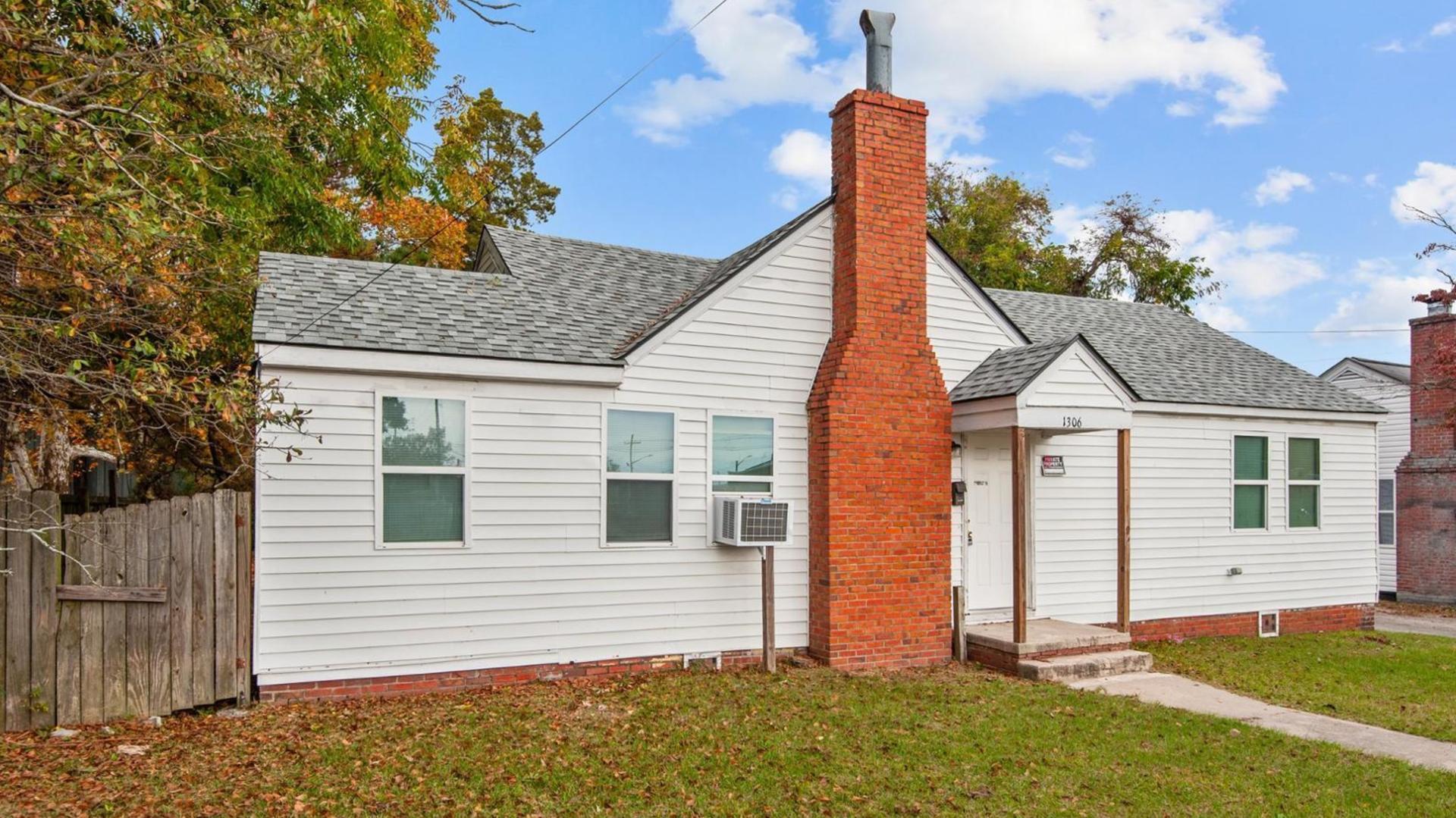 1306 Myrtle Street Property Photo