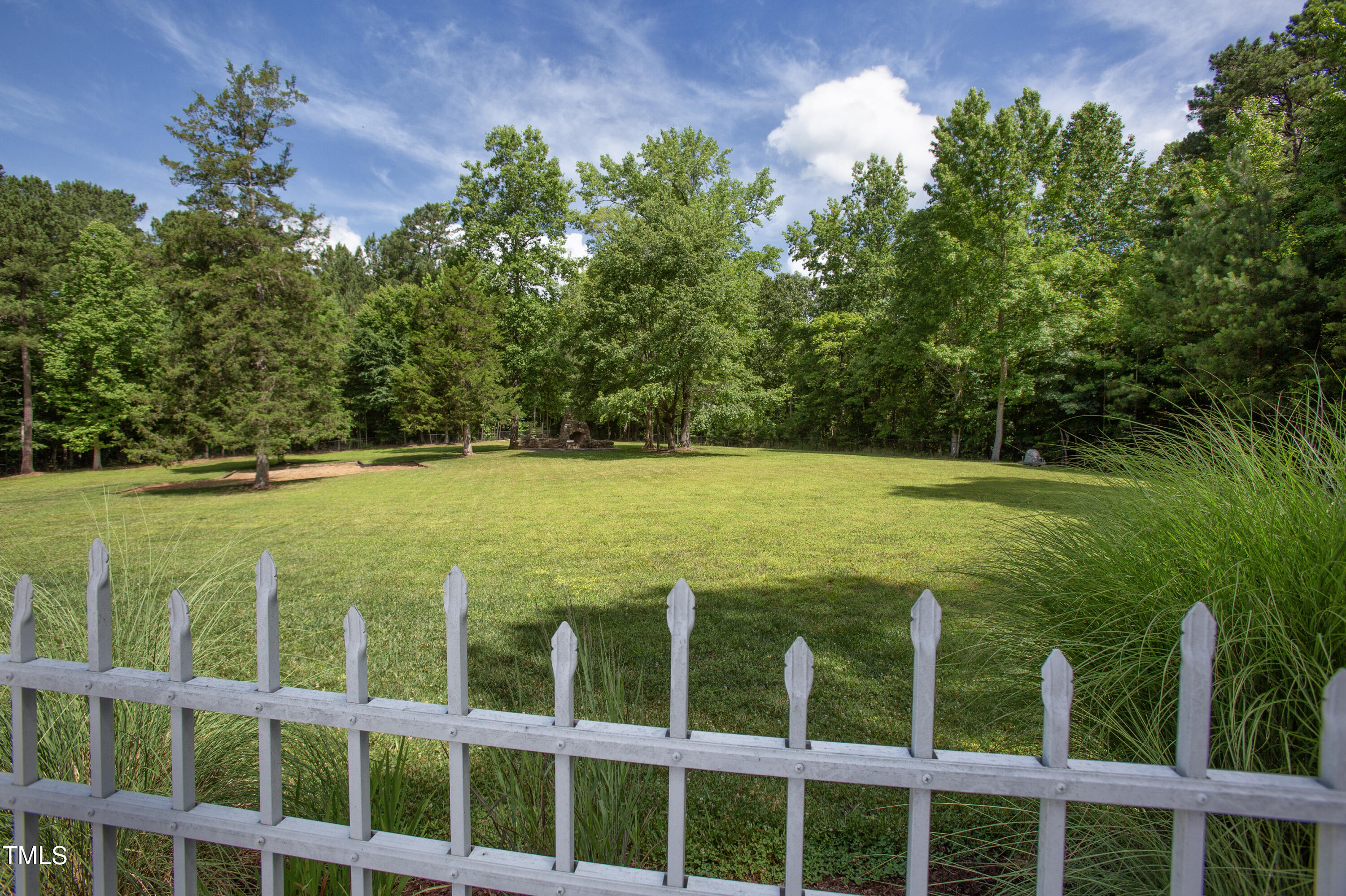 1153 Four Wheel Drive Property Photo 46
