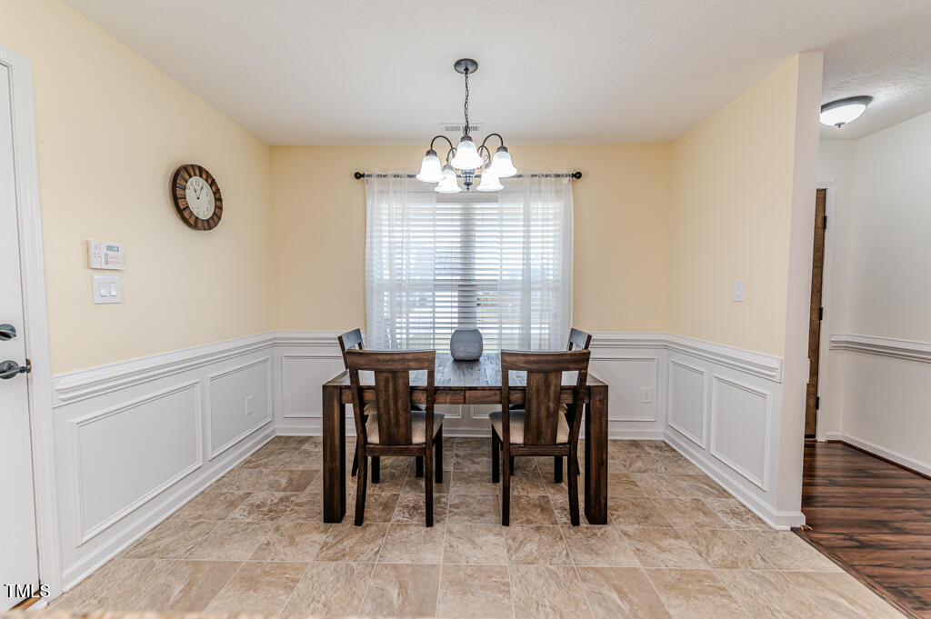 106 Lockwood Drive Property Photo 12