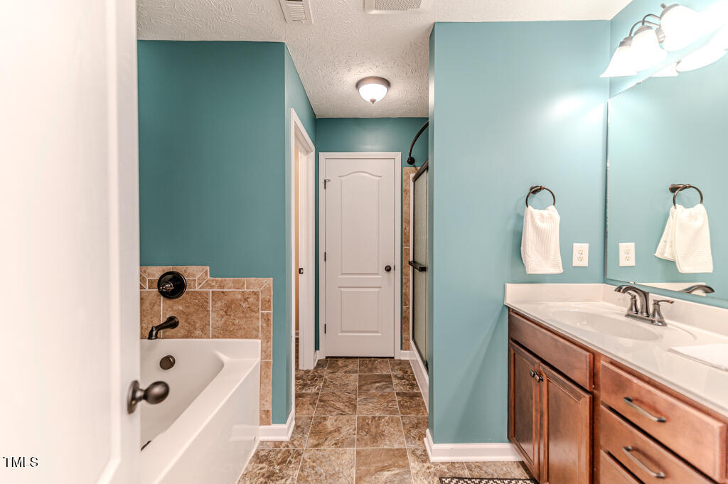 106 Lockwood Drive Property Photo 23