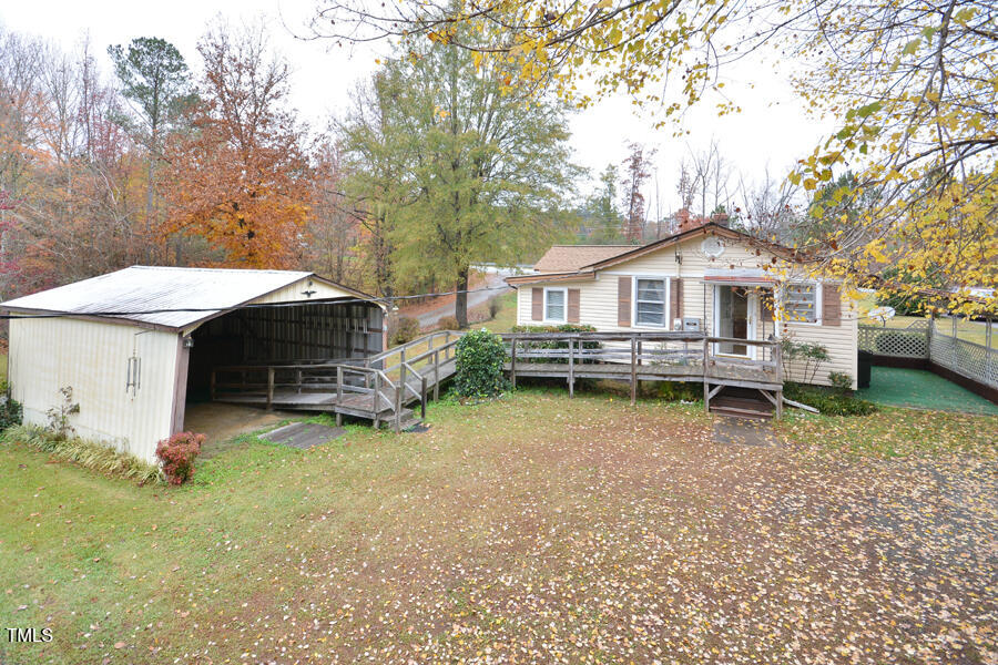 124 Jack Bennett Road Property Photo 5