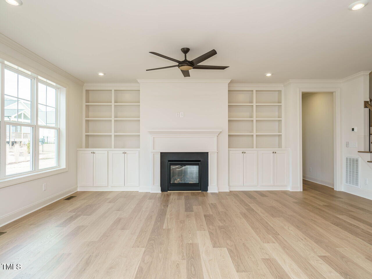 201 Wash Hollow Drive Property Photo 6