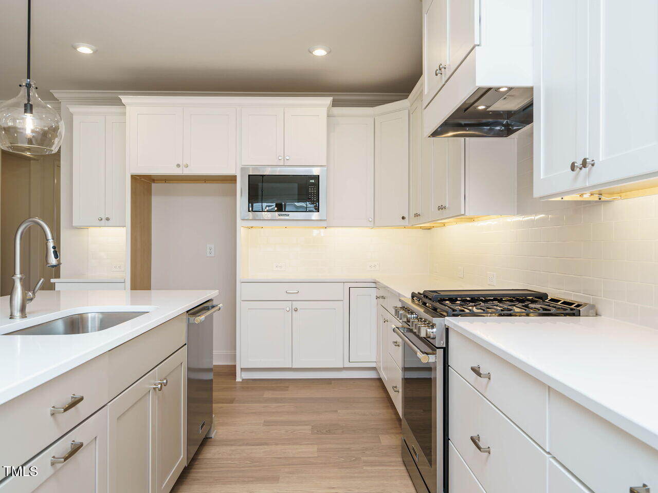 201 Wash Hollow Drive Property Photo 15