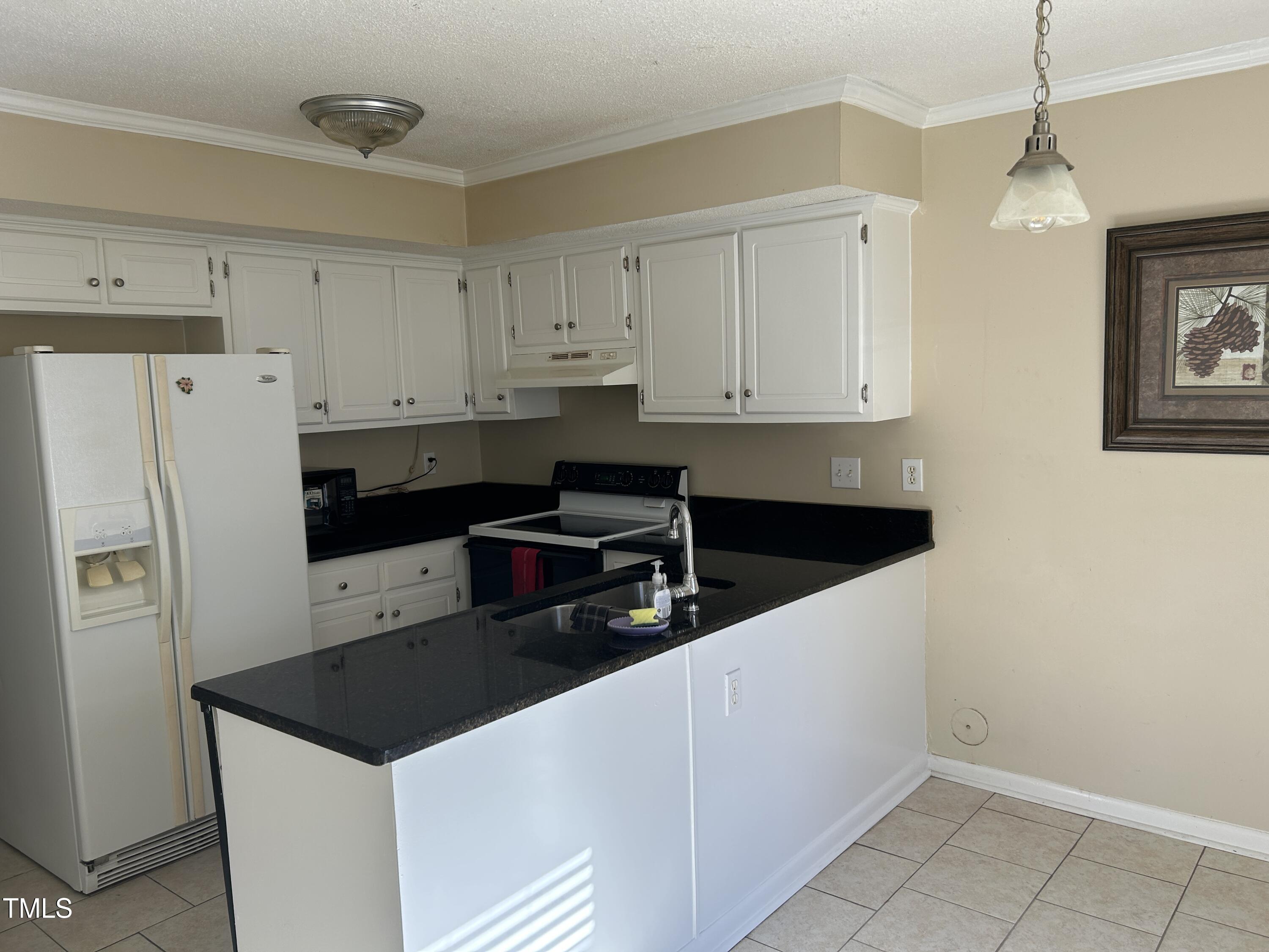 1304 Seaton Road # 3 Property Photo 3
