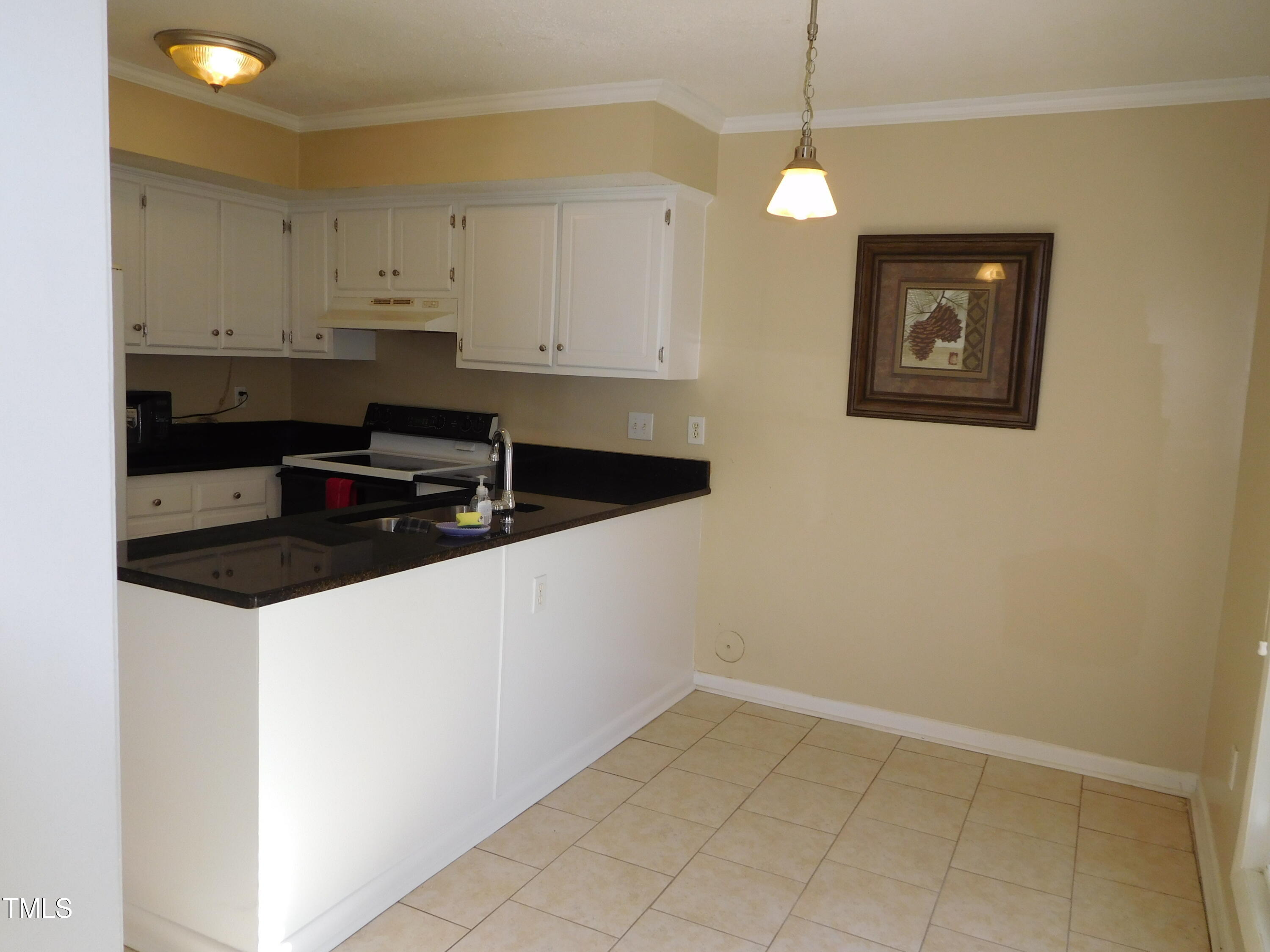 1304 Seaton Road # 3 Property Photo 6