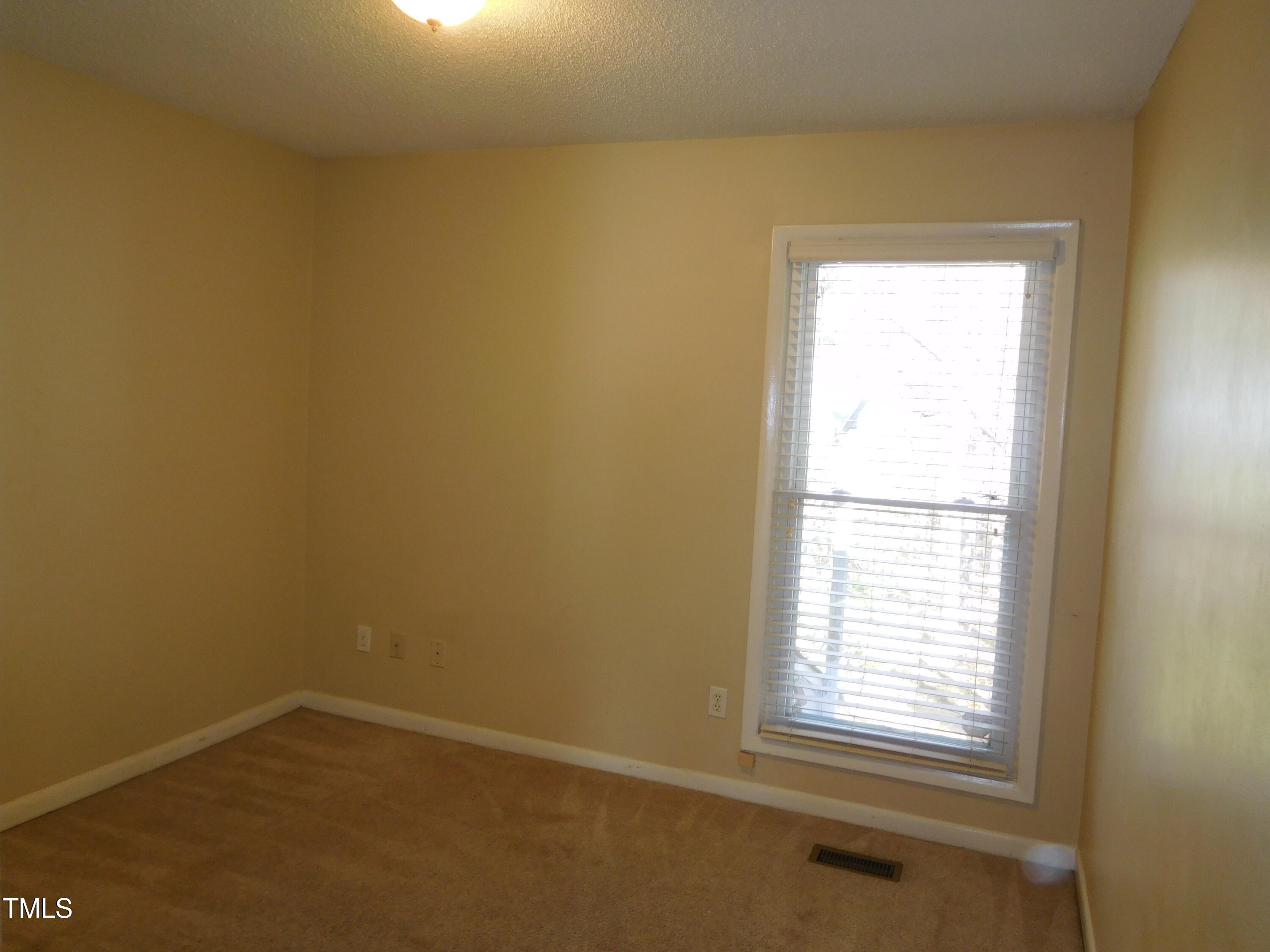1304 Seaton Road # 3 Property Photo 23