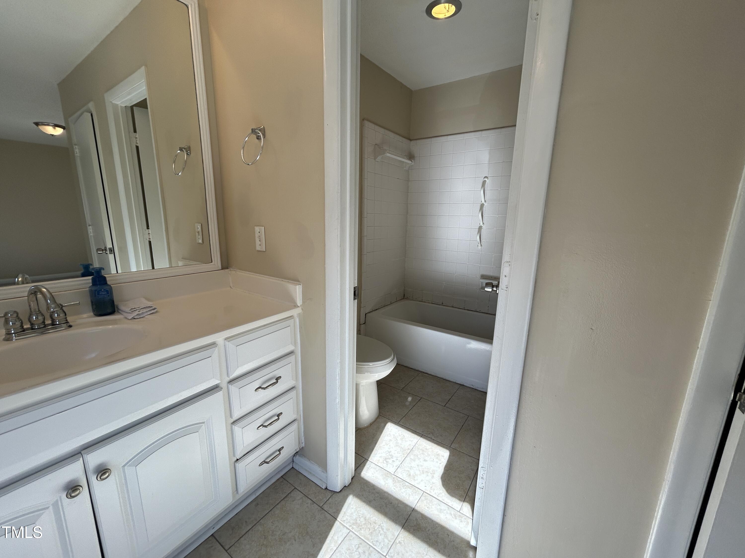 1304 Seaton Road # 3 Property Photo 32