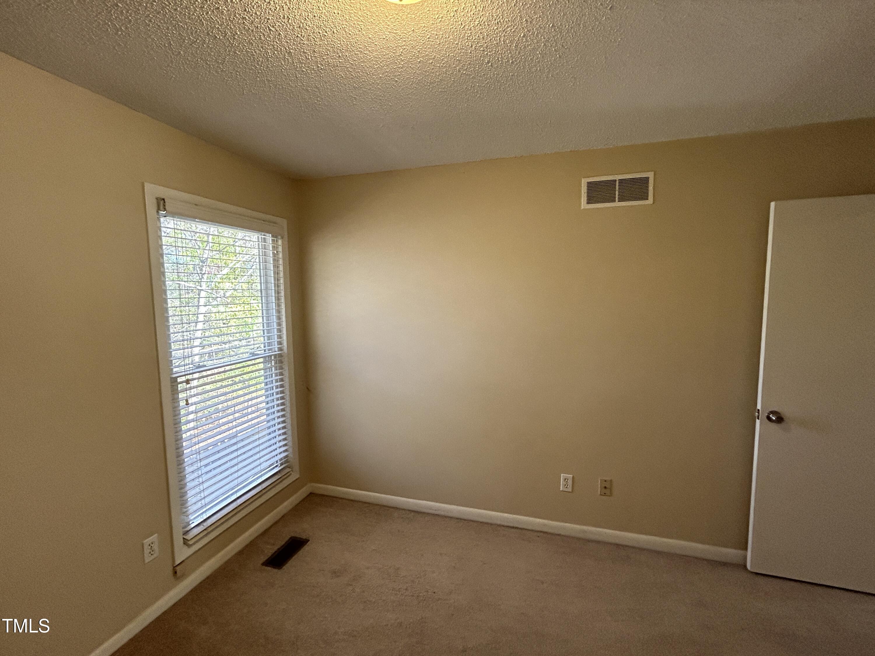 1304 Seaton Road # 3 Property Photo 35