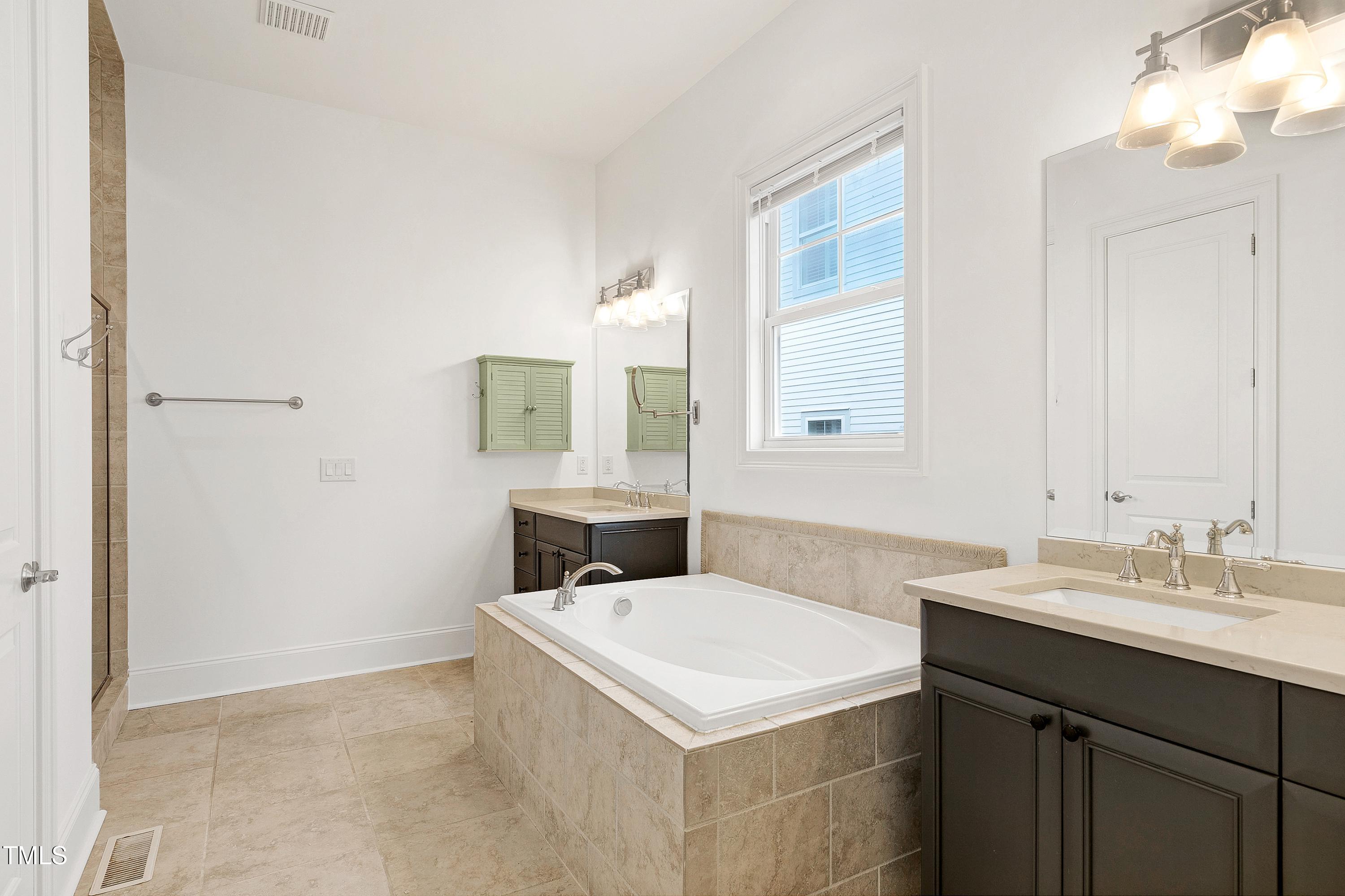 1509 Heritage Reserve Court Property Photo 29