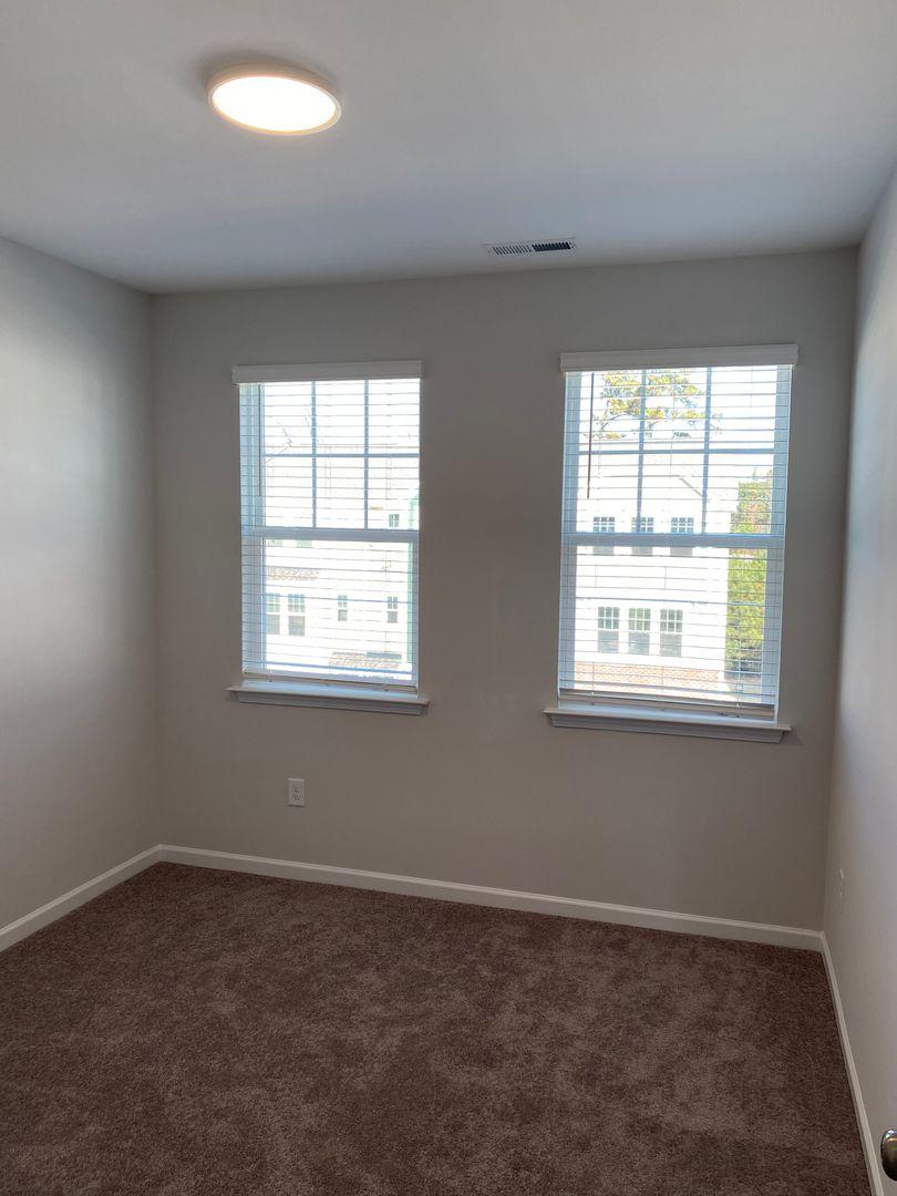1046 Commack Drive Property Photo 24