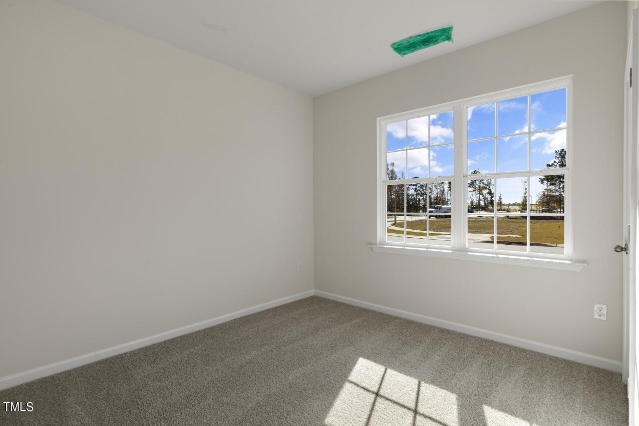 3846 Althorp Drive W Property Photo 2
