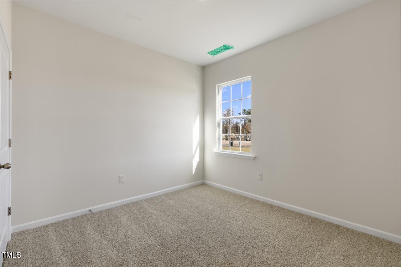 3846 Althorp Drive W Property Photo 6