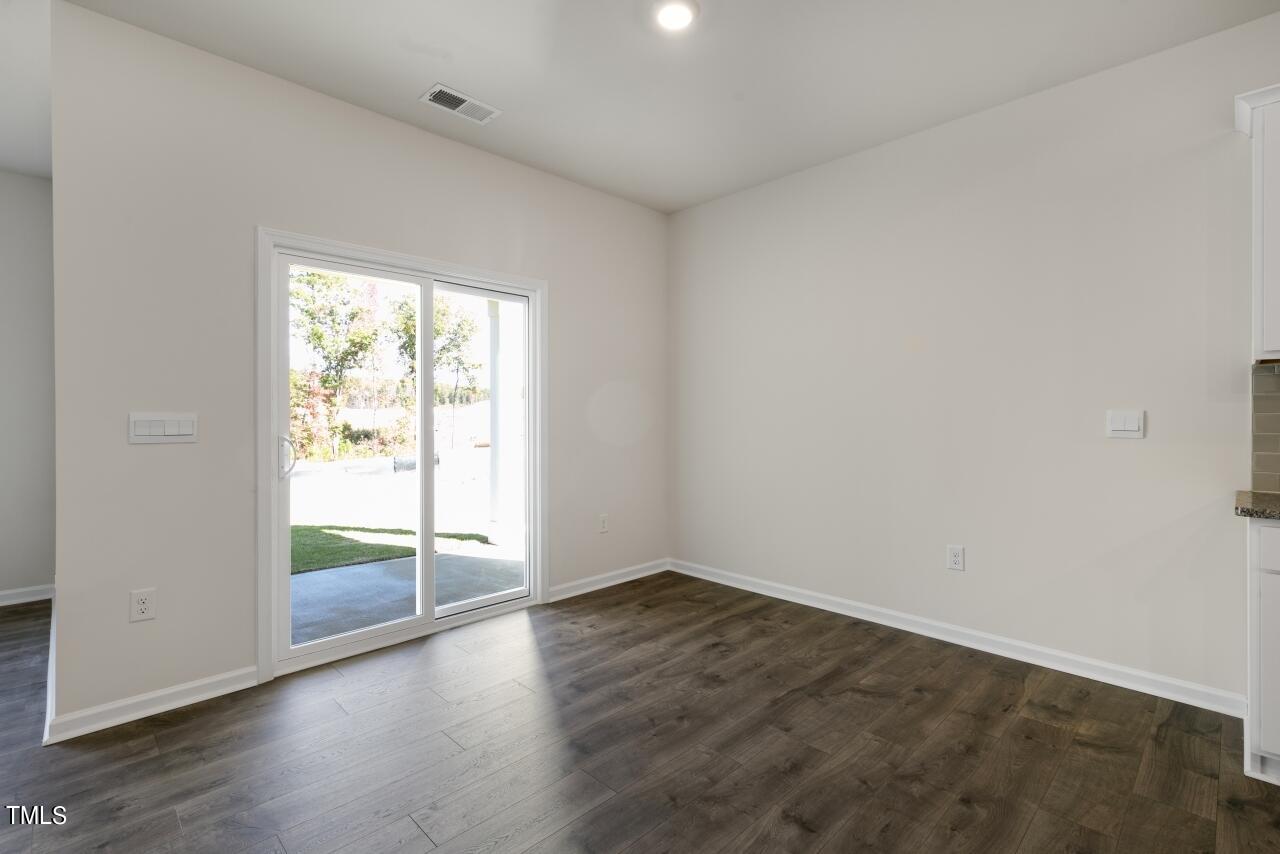 3846 Althorp Drive W Property Photo 17