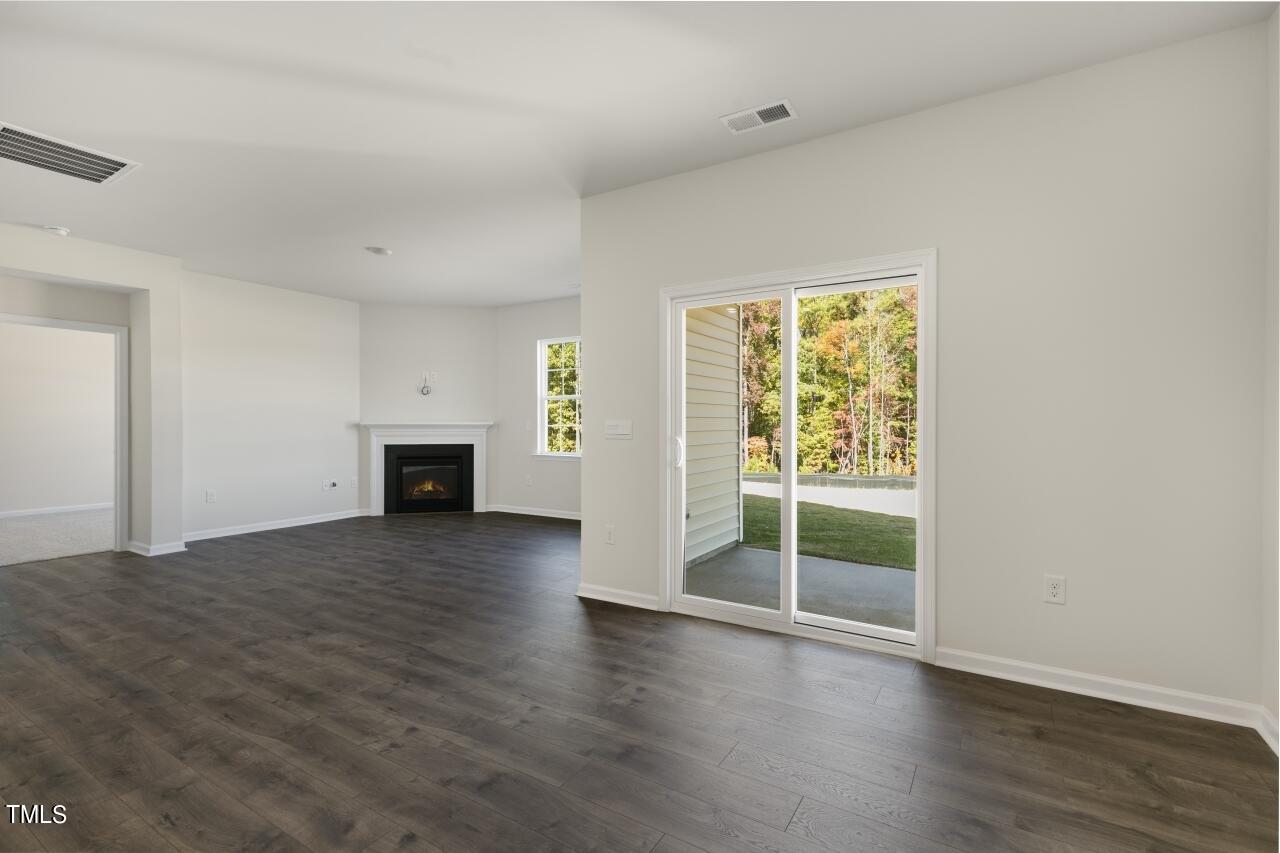 3846 Althorp Drive W Property Photo 19
