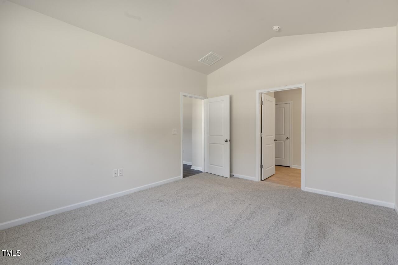 3846 Althorp Drive W Property Photo 22
