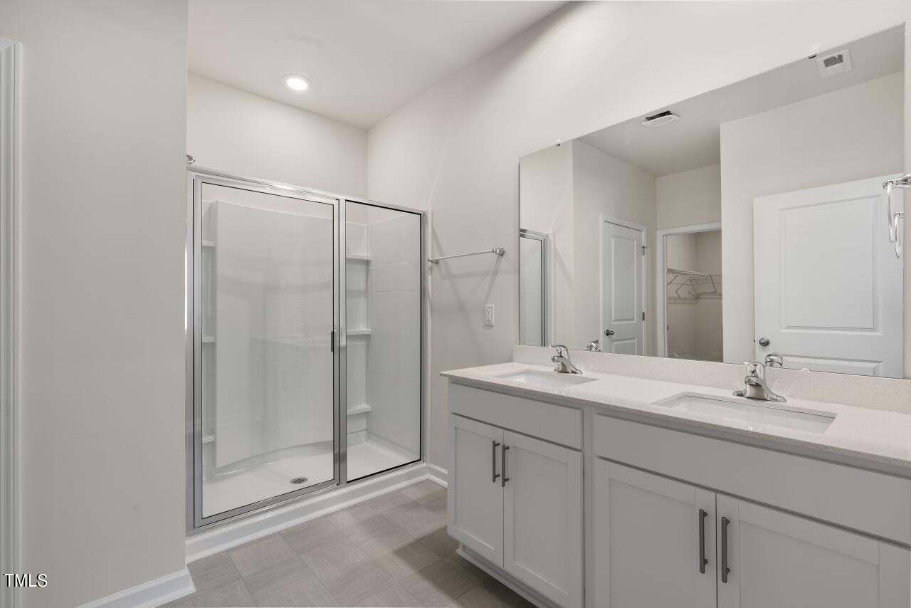 3846 Althorp Drive W Property Photo 25