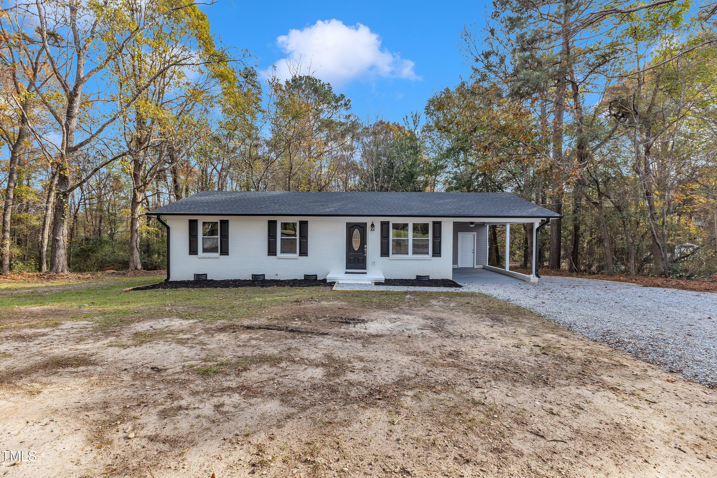 1518 Parks Village Road Property Photo 4