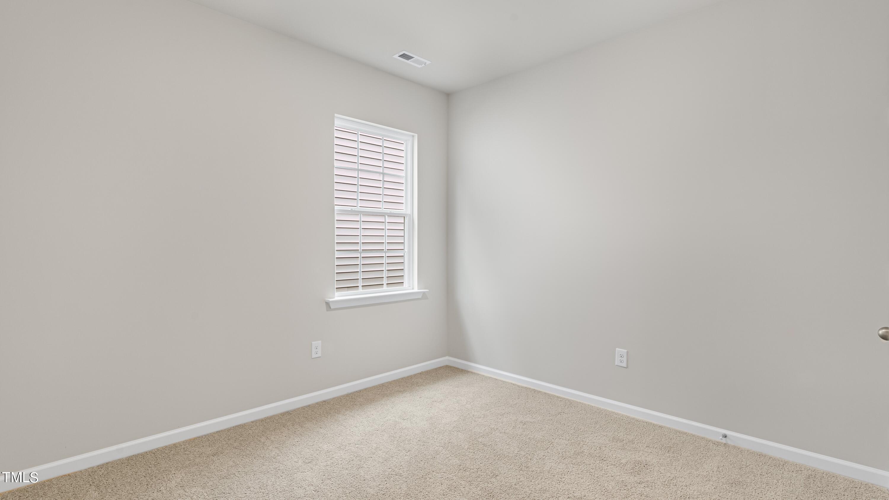425 Ashley Run Property Photo 7